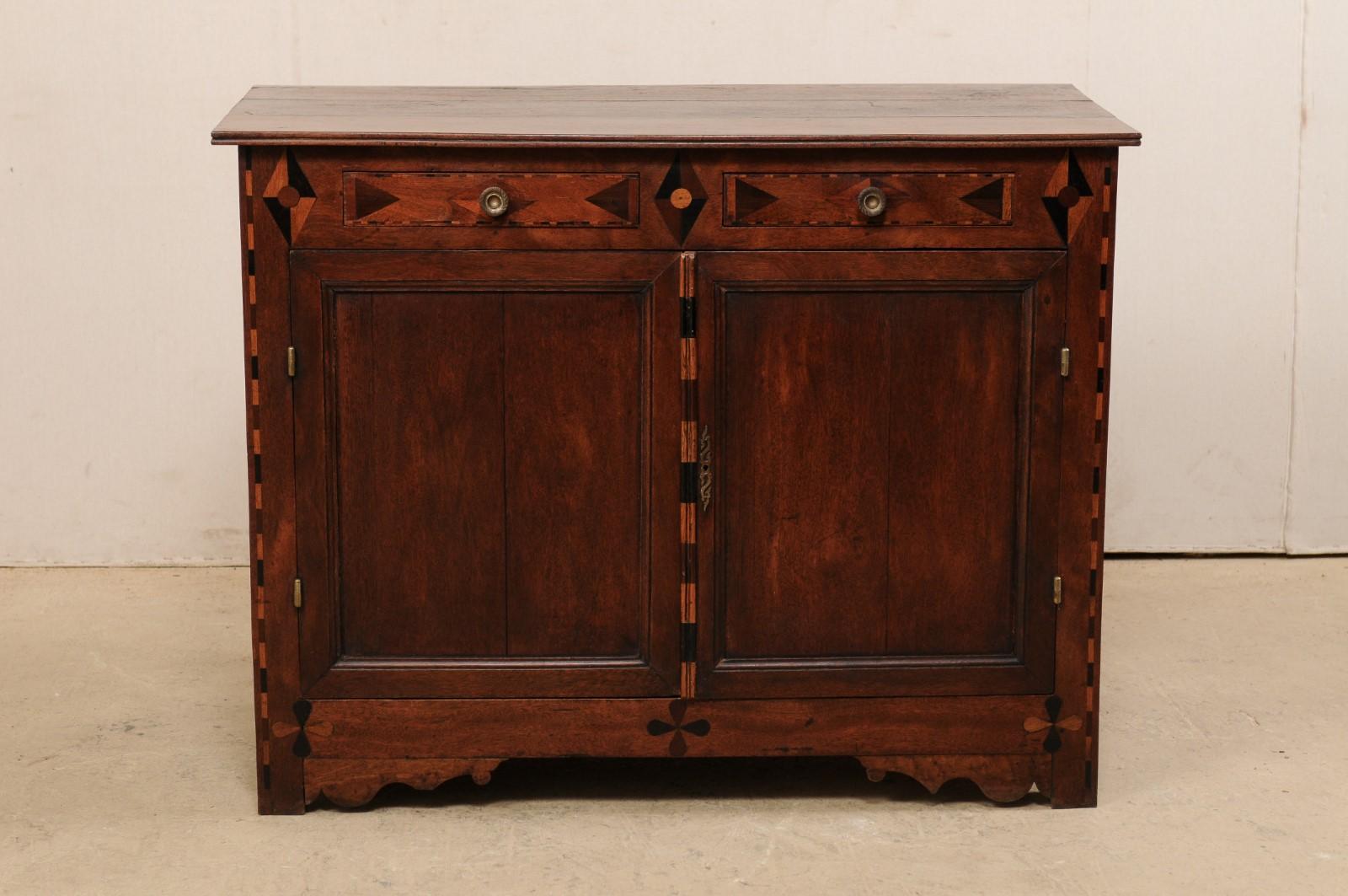 Early 19th Century English Cabinet with Nice Decorative Inlay Trimming 7