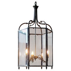 Early 19th C English Country House Huge Bronze & Stained Glass Hall Lantern (Lanterne de salle en bronze et vitraux)
