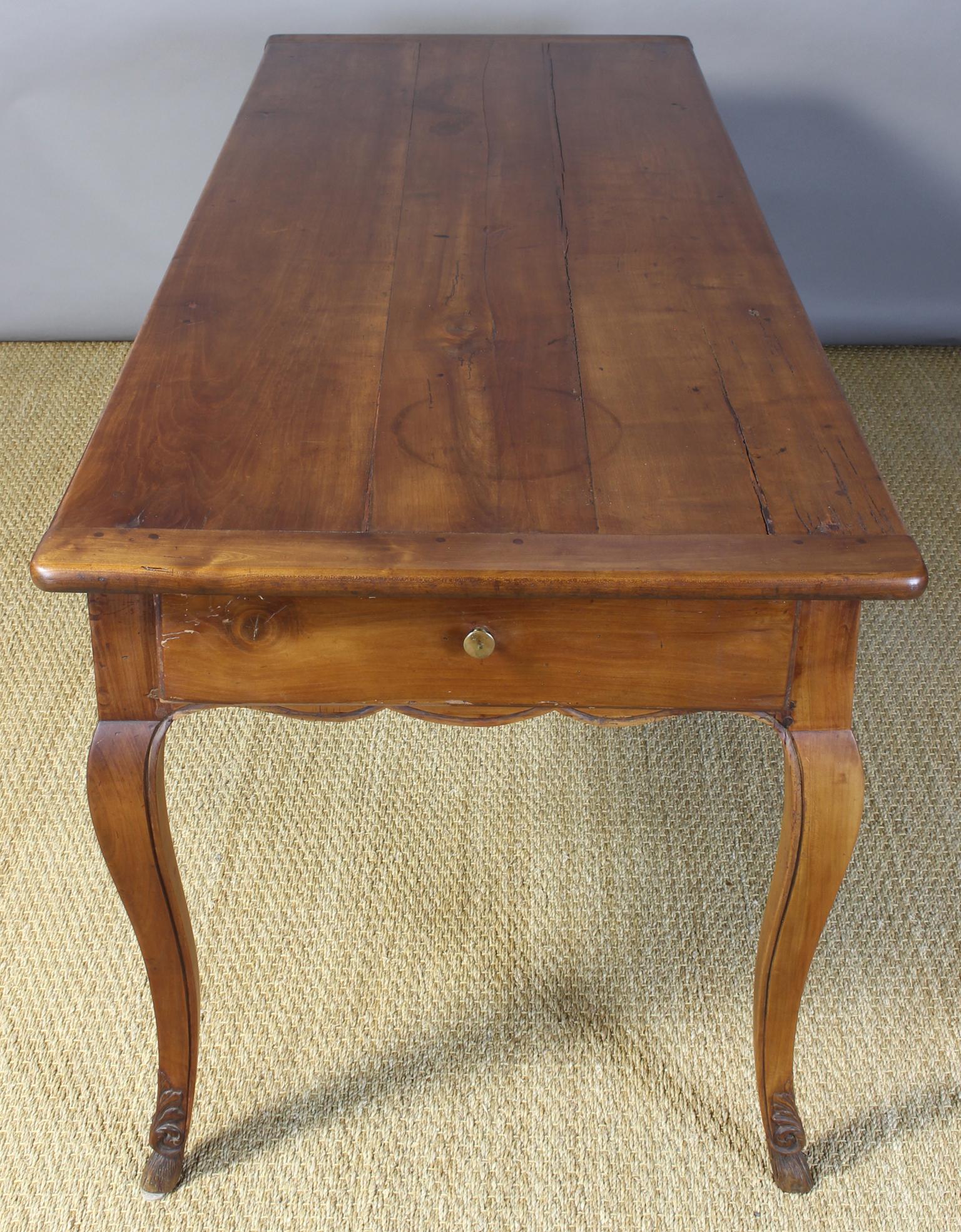 Early 19th Century French Cherrywood Farm Table 5