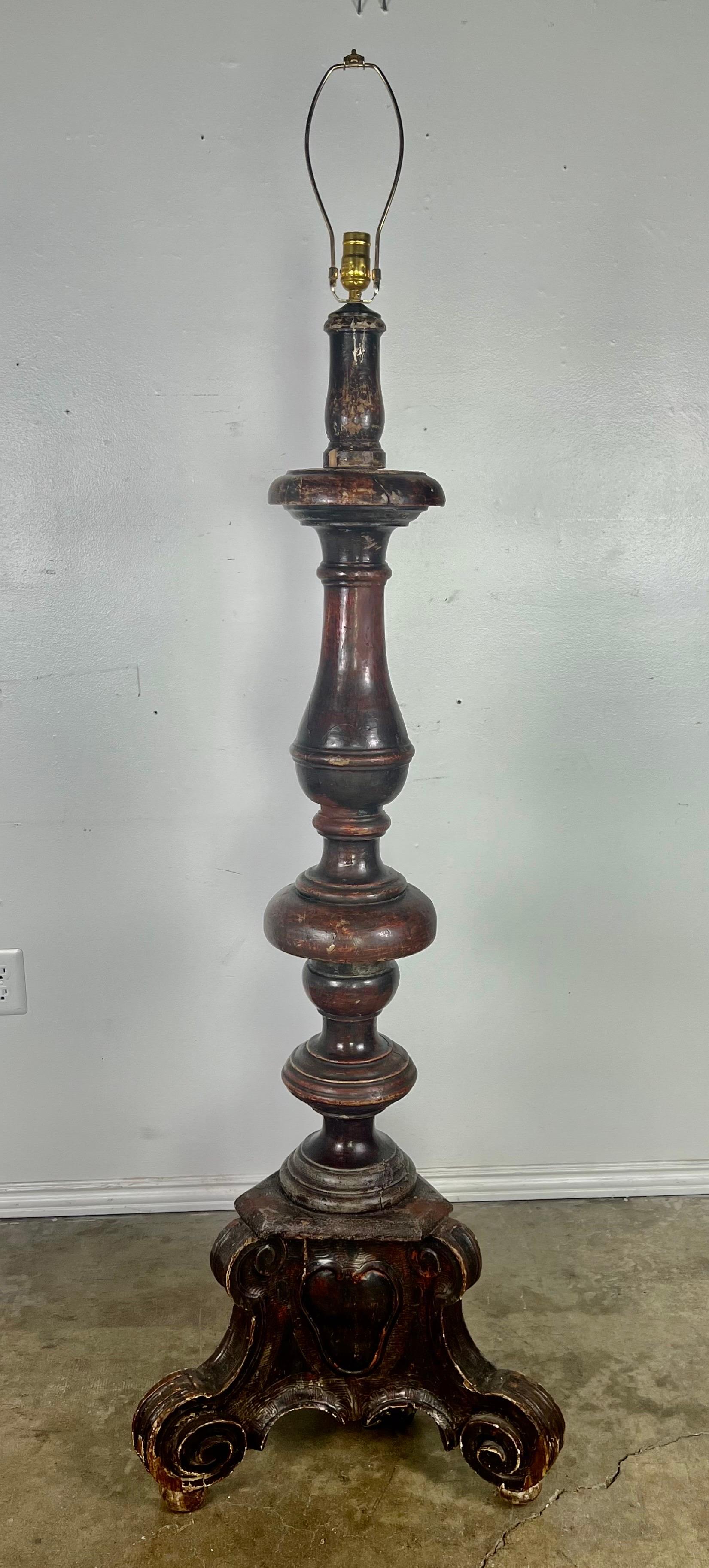 Baroque Early 19th C. Italian Carved Standing Lamp with Hearts For Sale
