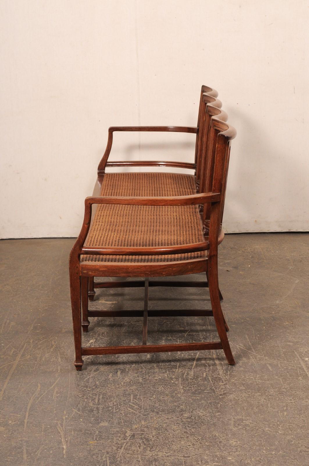 A.I.C. Wood Wood sculpté, 4 chaises à dossier avec siège en forme de canne. en vente 6