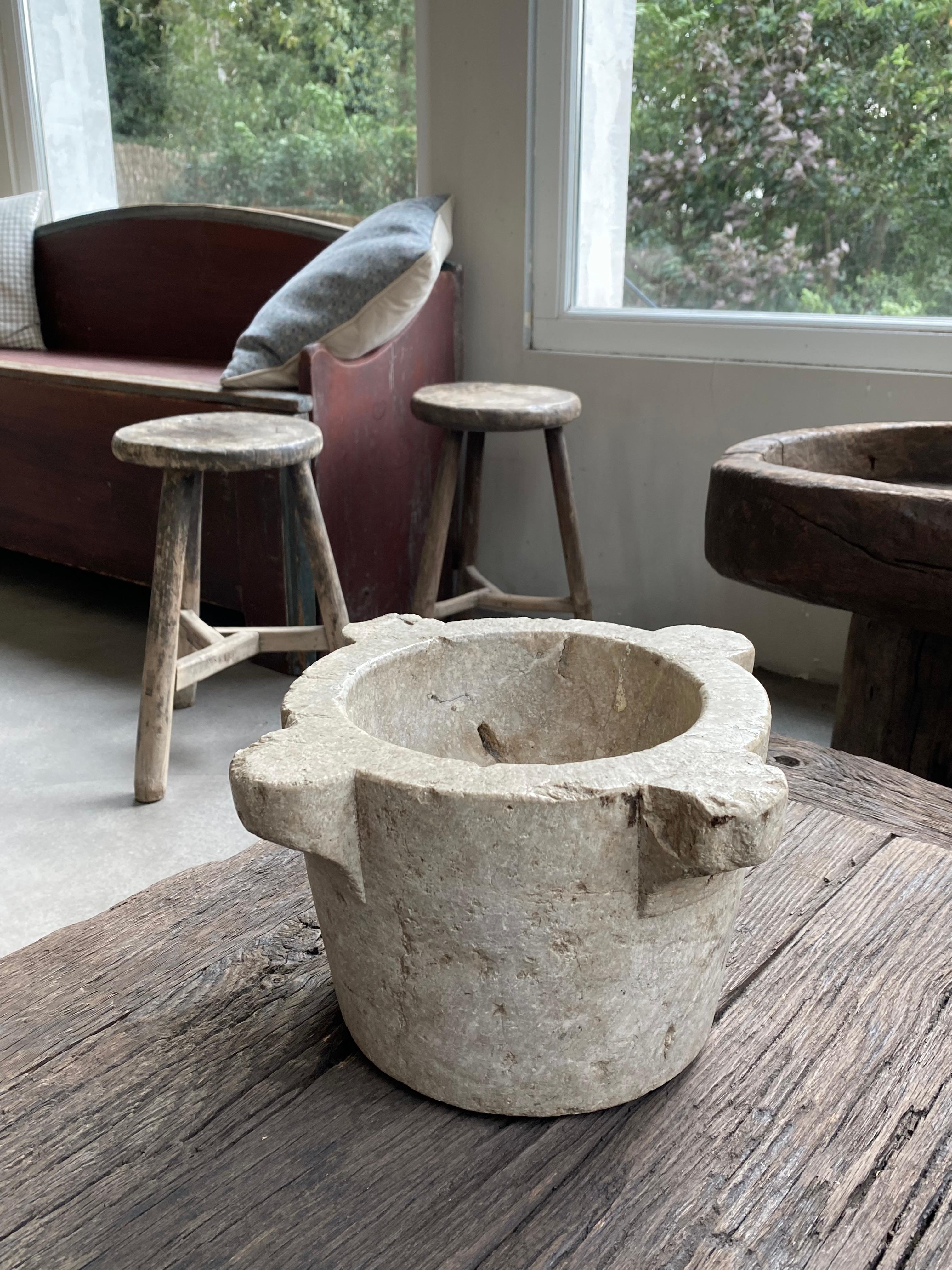 Vaso in marmo italiano dell'inizio del XIX secolo A.I.C. in vendita 3
