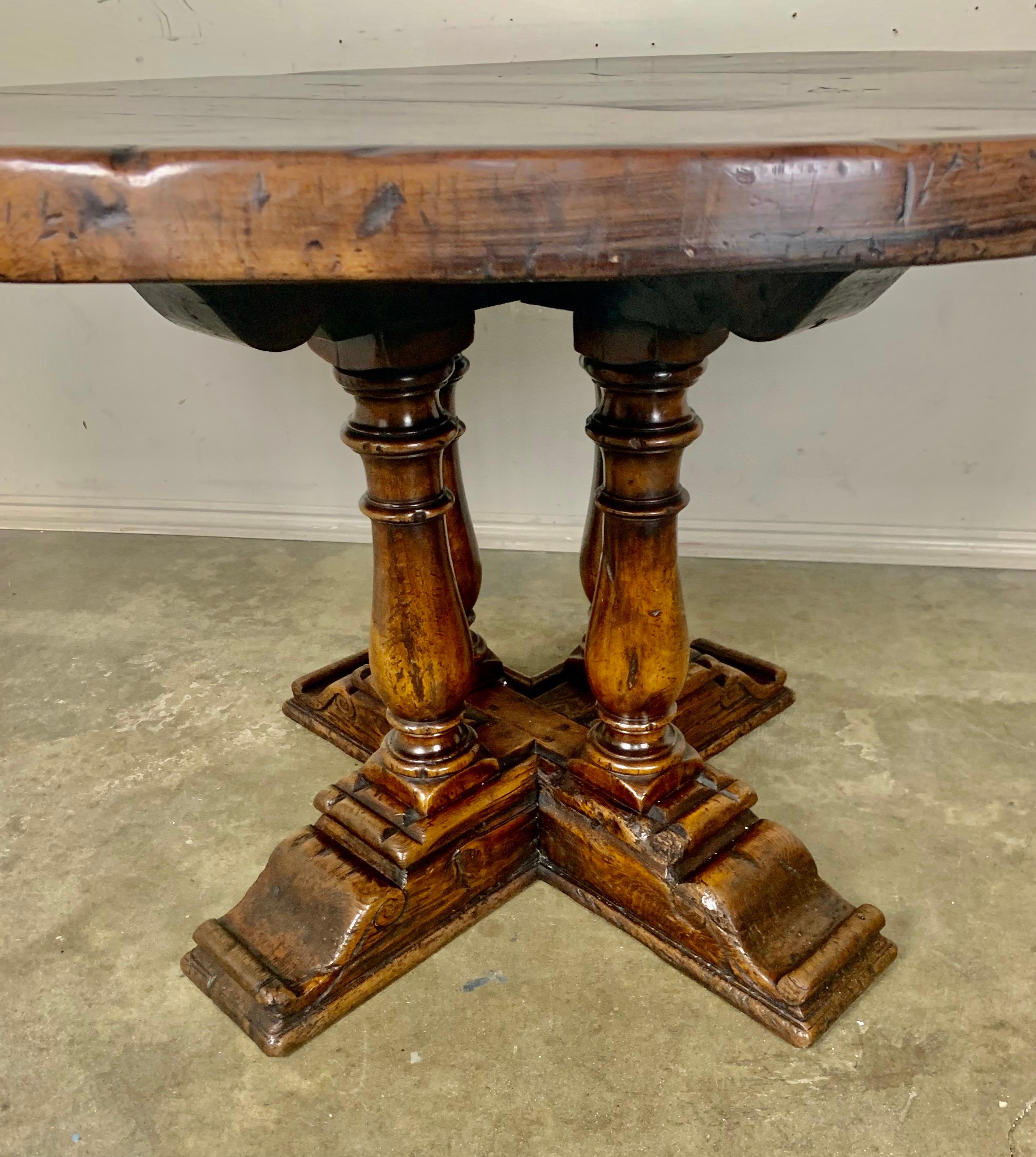 Hand-Carved Early 19th C. Italian Walnut Center/Dining Table