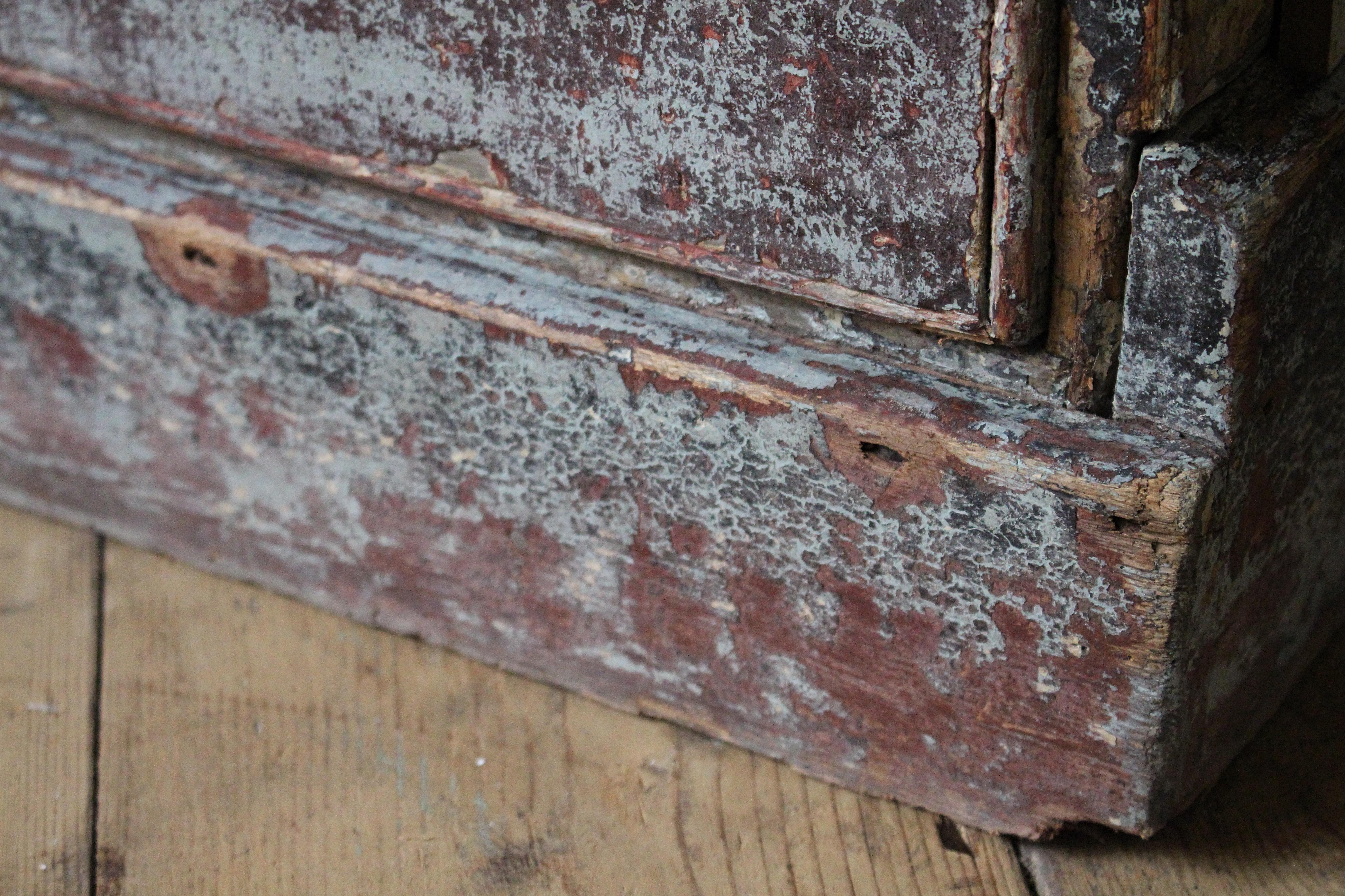 Armario estrecho pintado original inglés de principios del siglo XIX para casa de campo Georgian House en venta 4