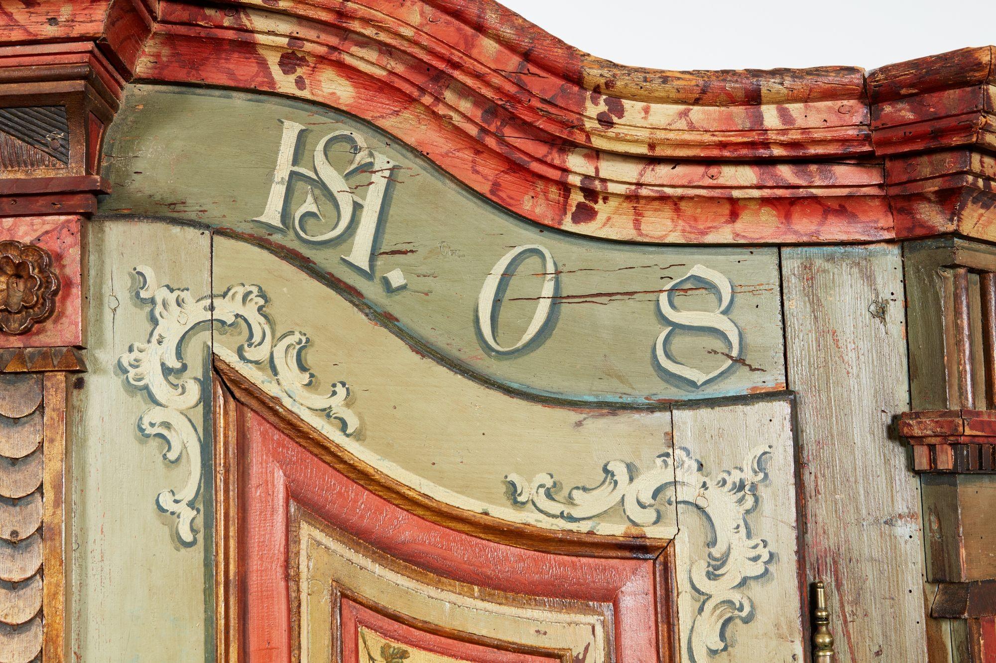 Baroque Début du 19e siècle Armoire baroque peinte en vente