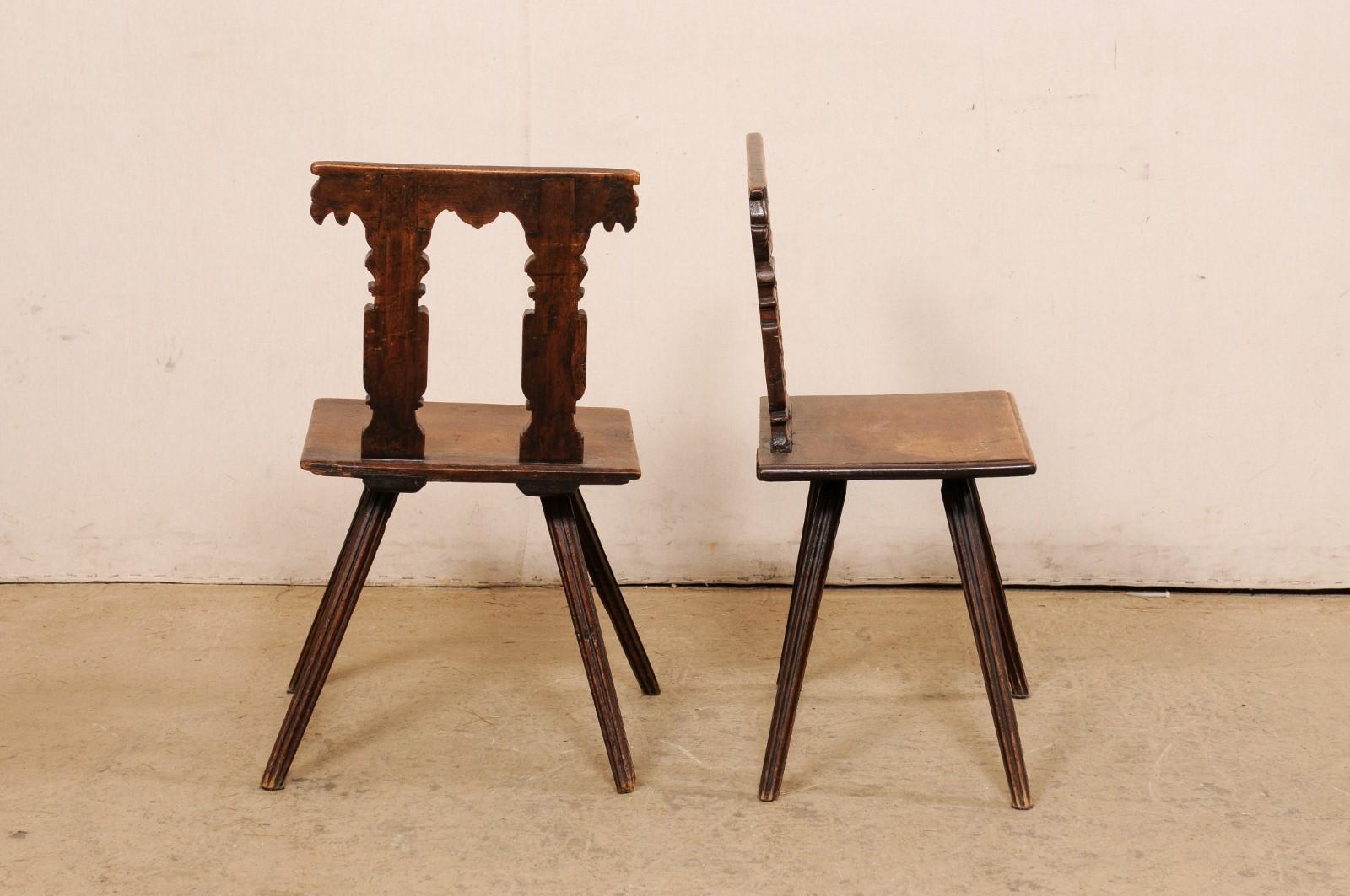 Early 19th C. Pair of Carved-Column Back Wooden Hall Chairs For Sale 4