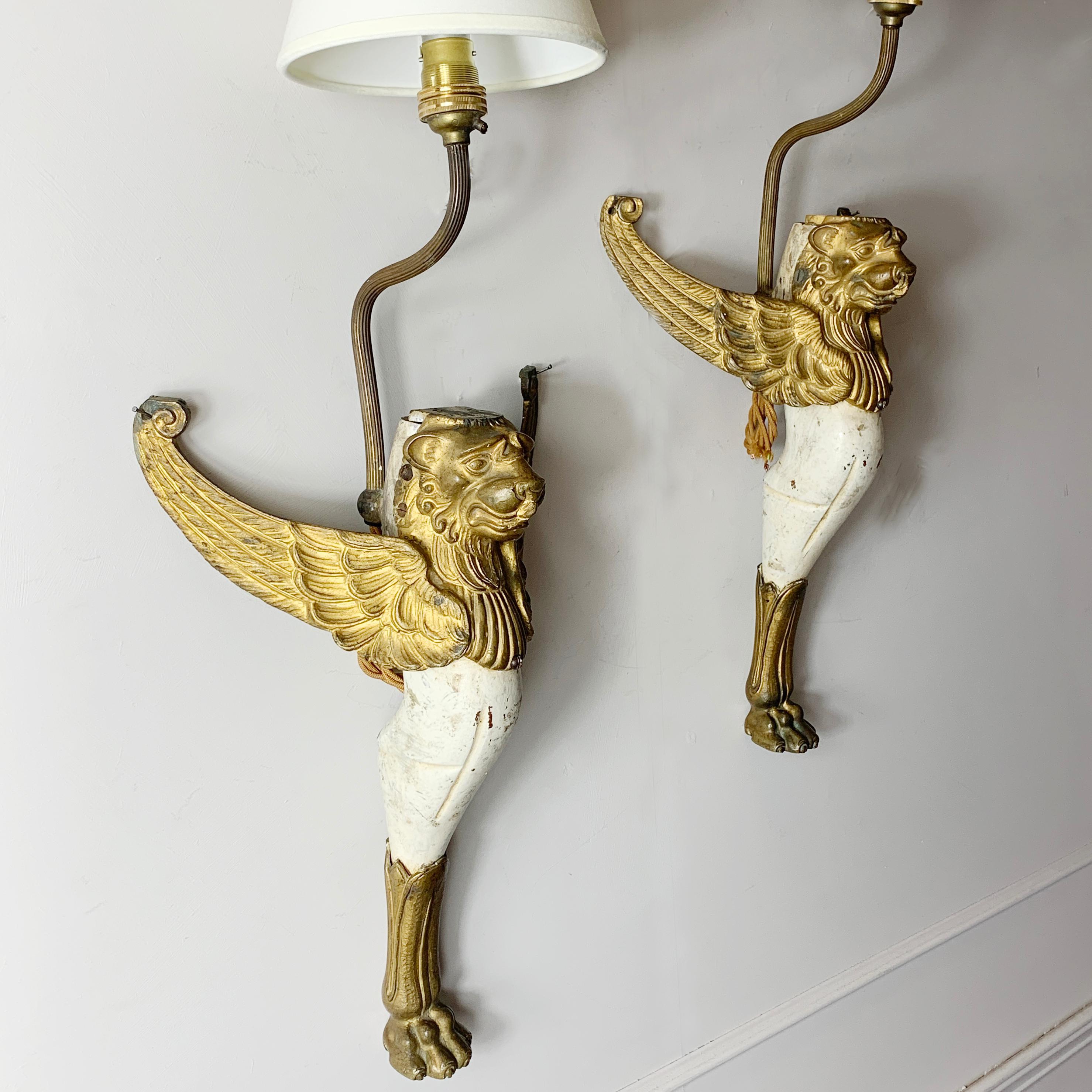 Early 19th Century, Winged Griffin Wall Lights 3
