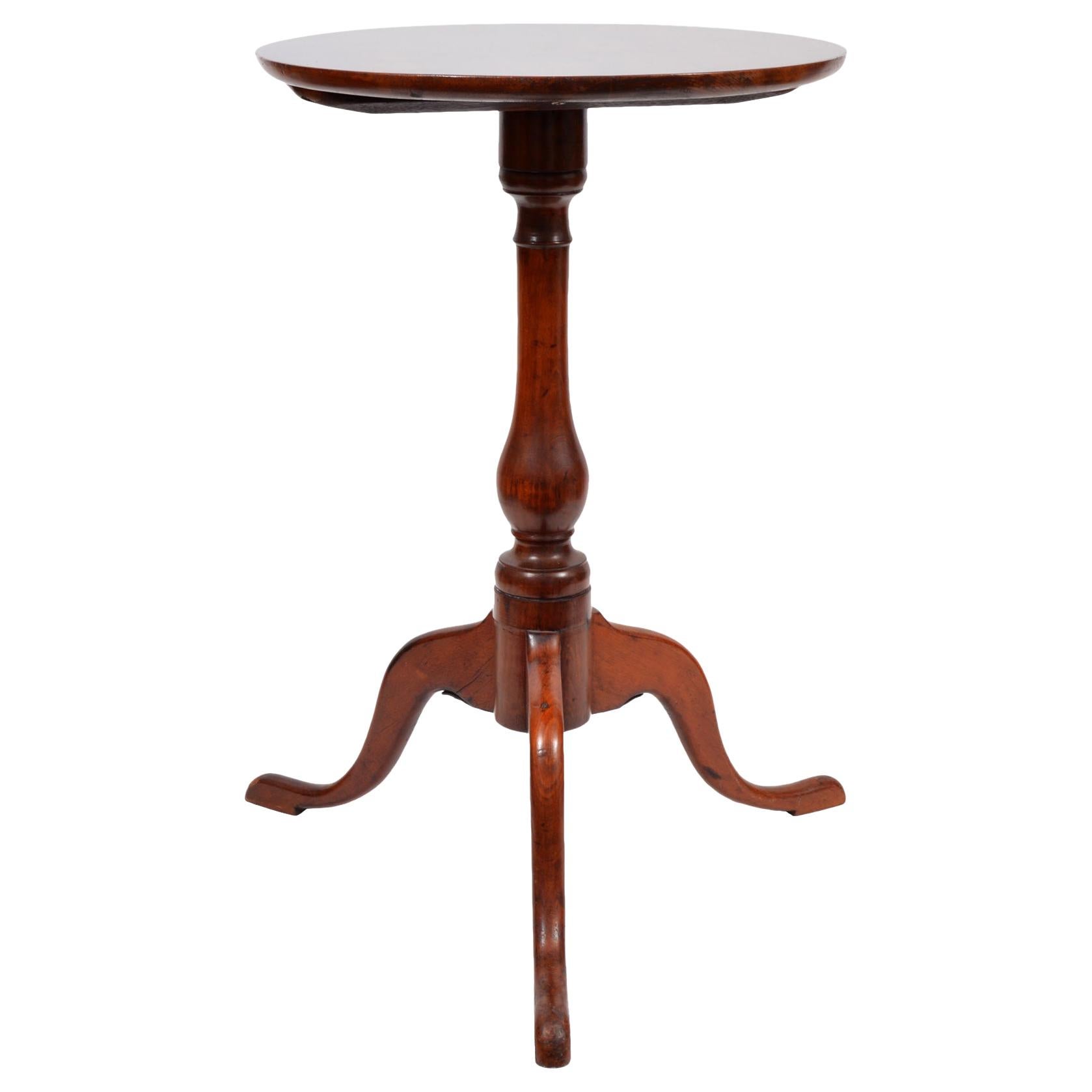 Early 19th Cent. American New England Queen Anne Style Cherrywood Candle Stand