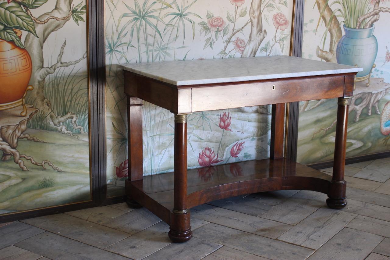 Early 19th Century French Console Table in Walnut 2
