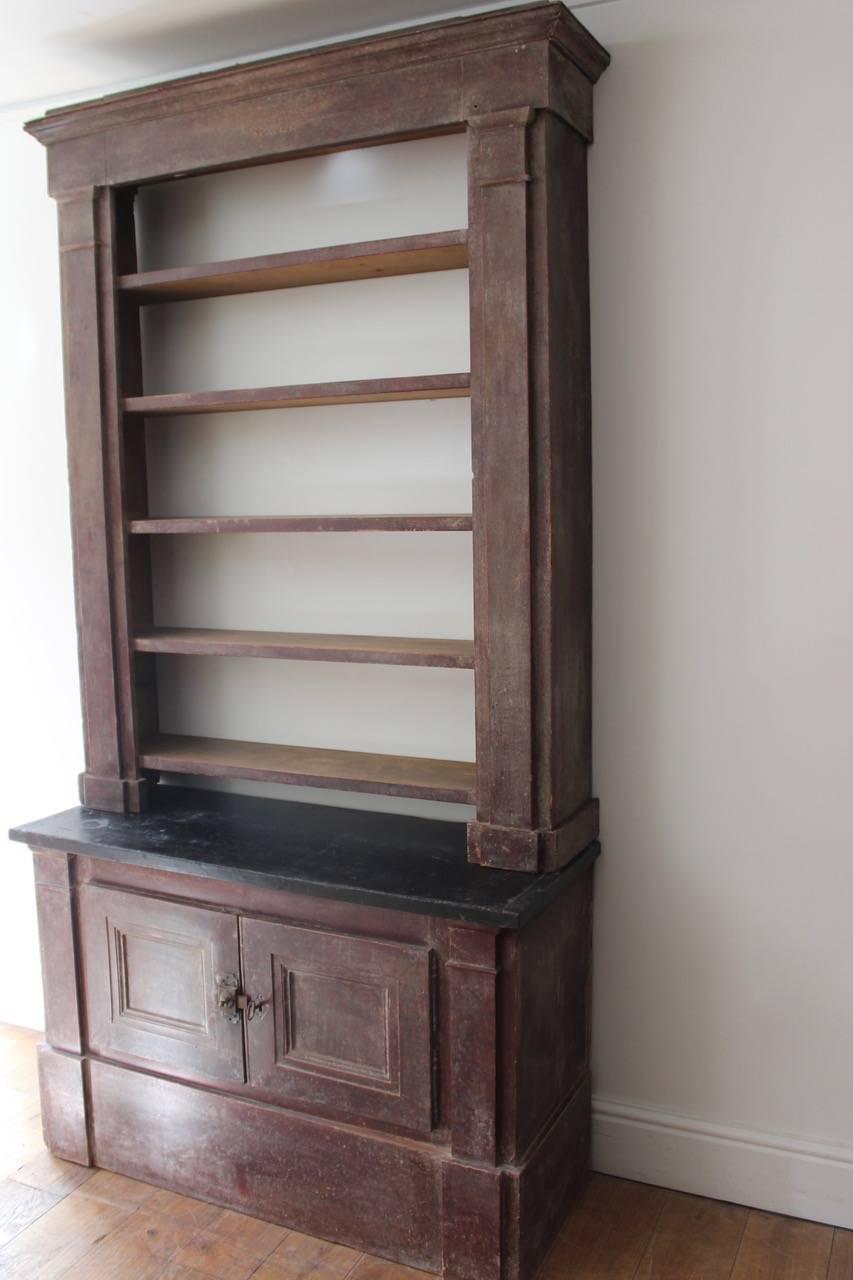 Wood Early 19th Century French Directoire Painted Bookcase For Sale
