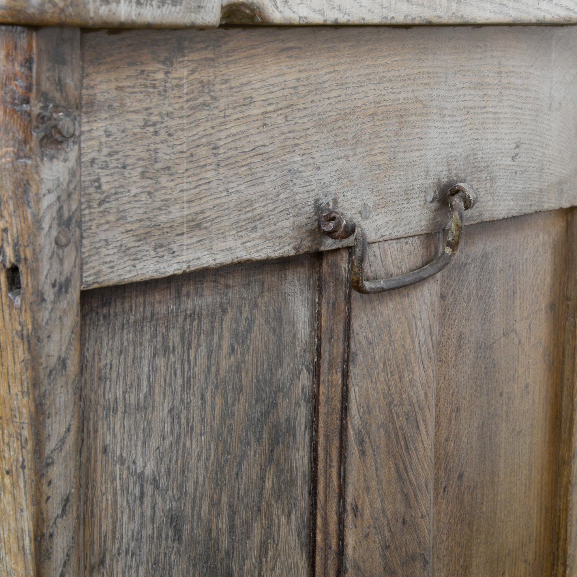 Early 19th Century French Wooden Trunk 5