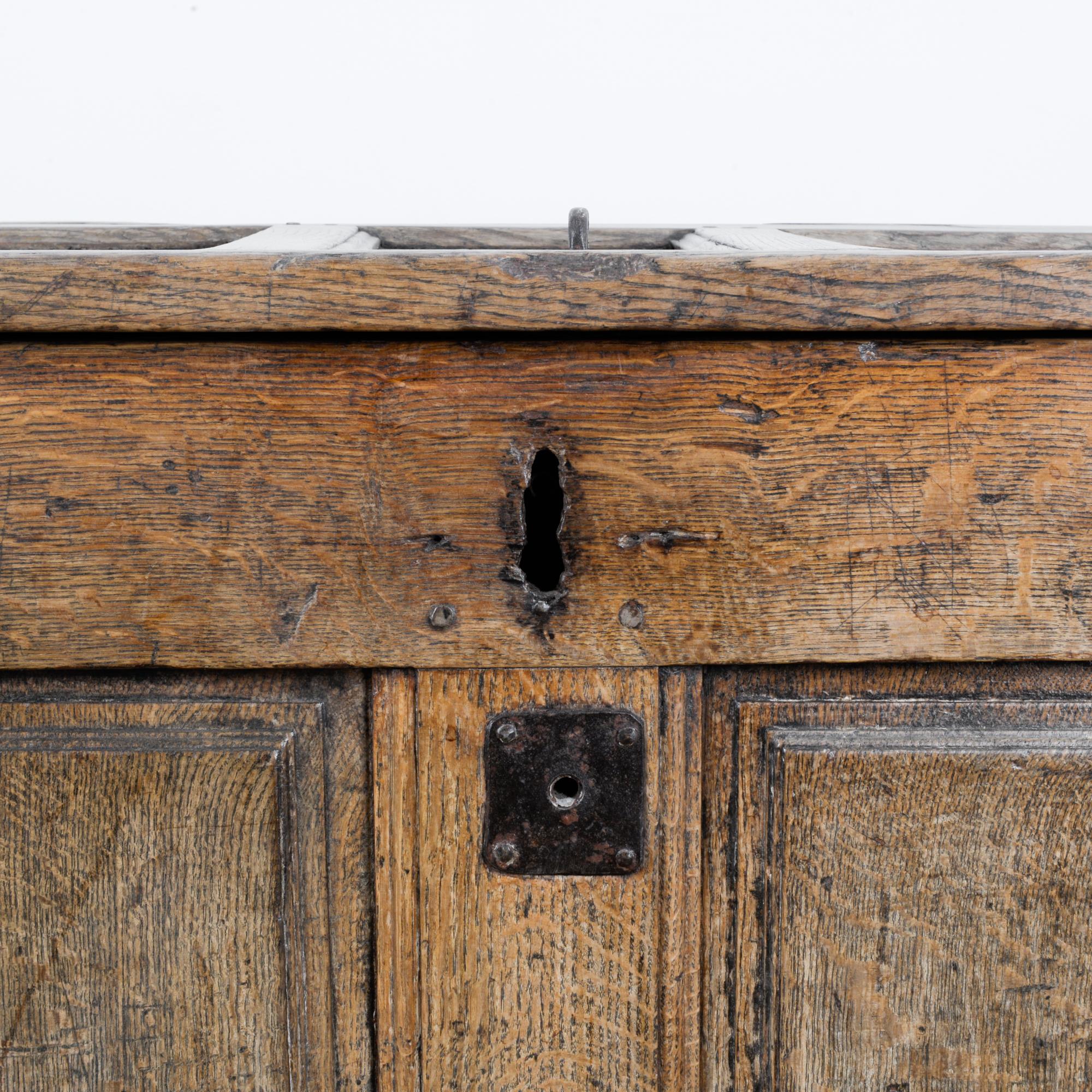 Early 19th Century French Wooden Trunk 1