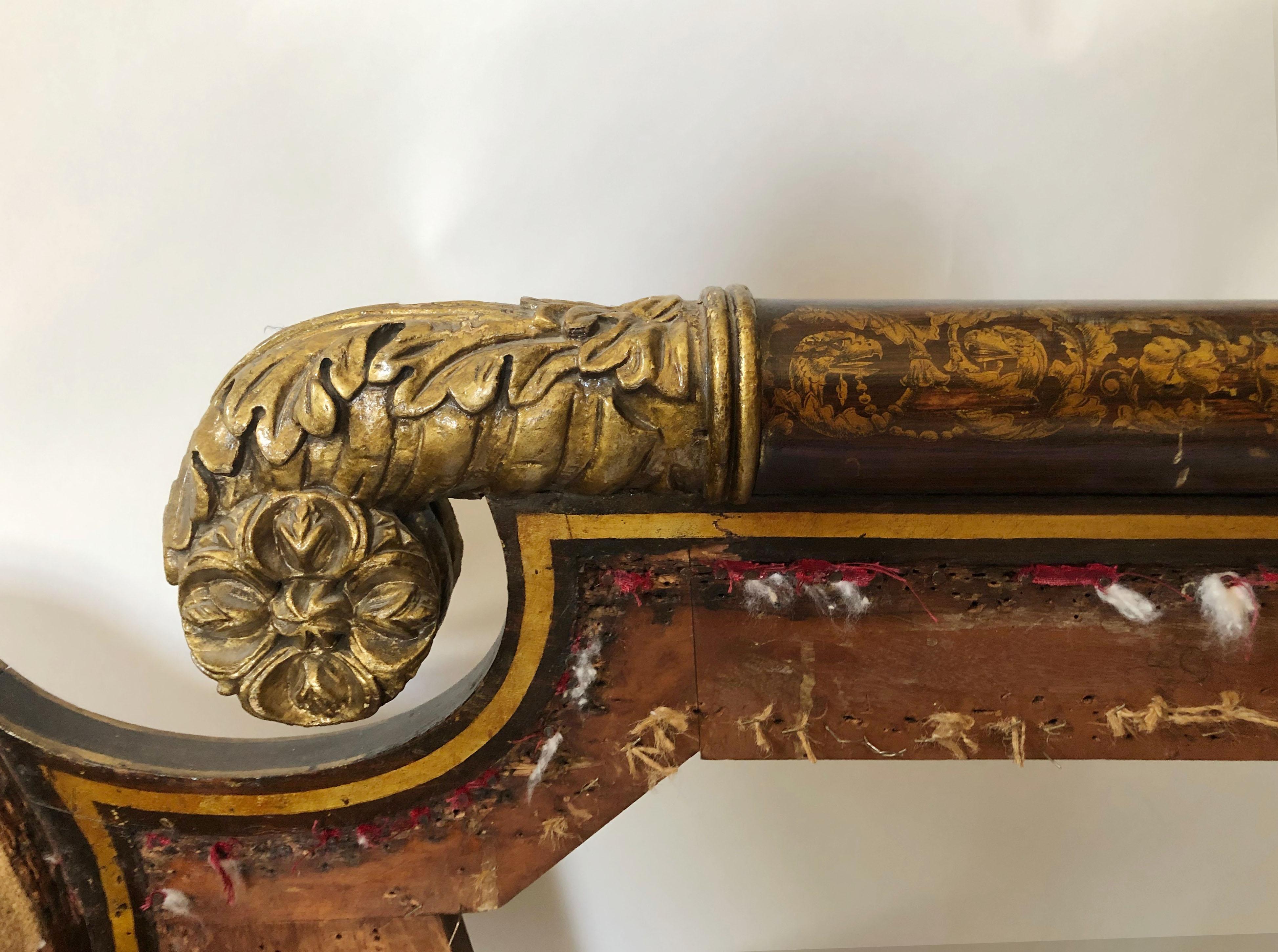 American Early 19th Century Parcel-Gilt Grecian Sofa For Sale