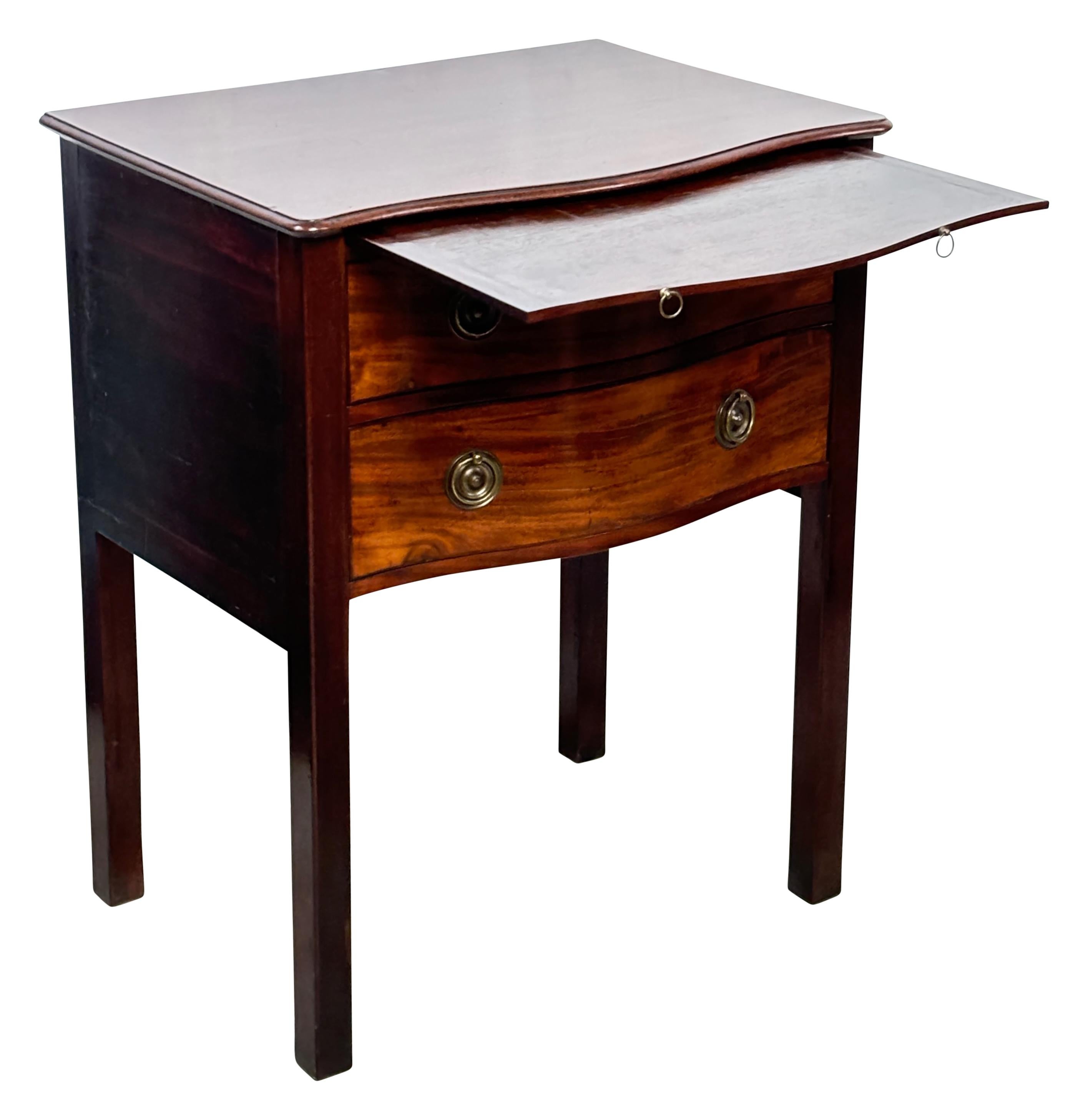 Early 19th Century (1820) English George III Mahogany 2 Drawer Bedside Table 1