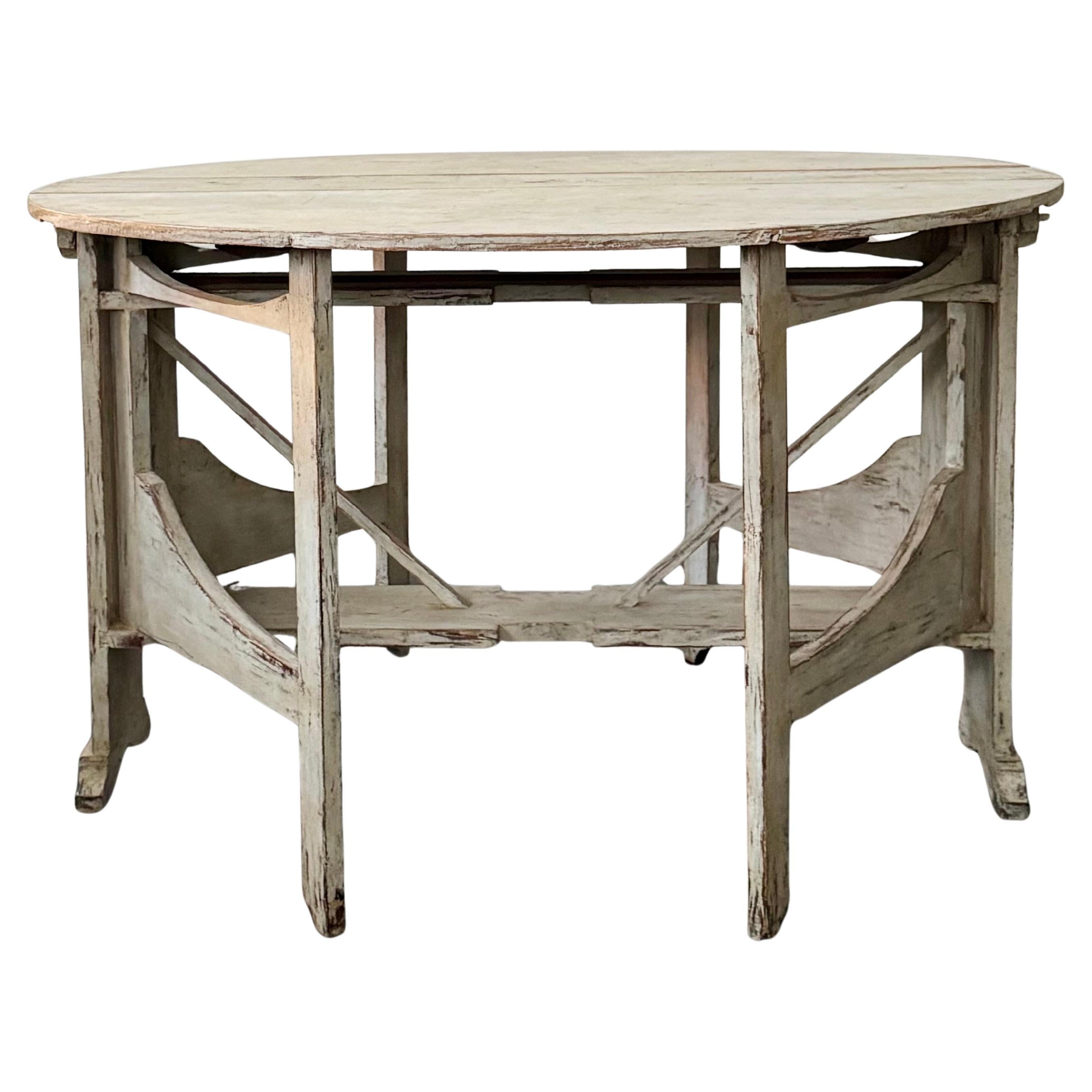 Early 19th Century, 1820, Swedish Gustavian Period Gate-Leg Table