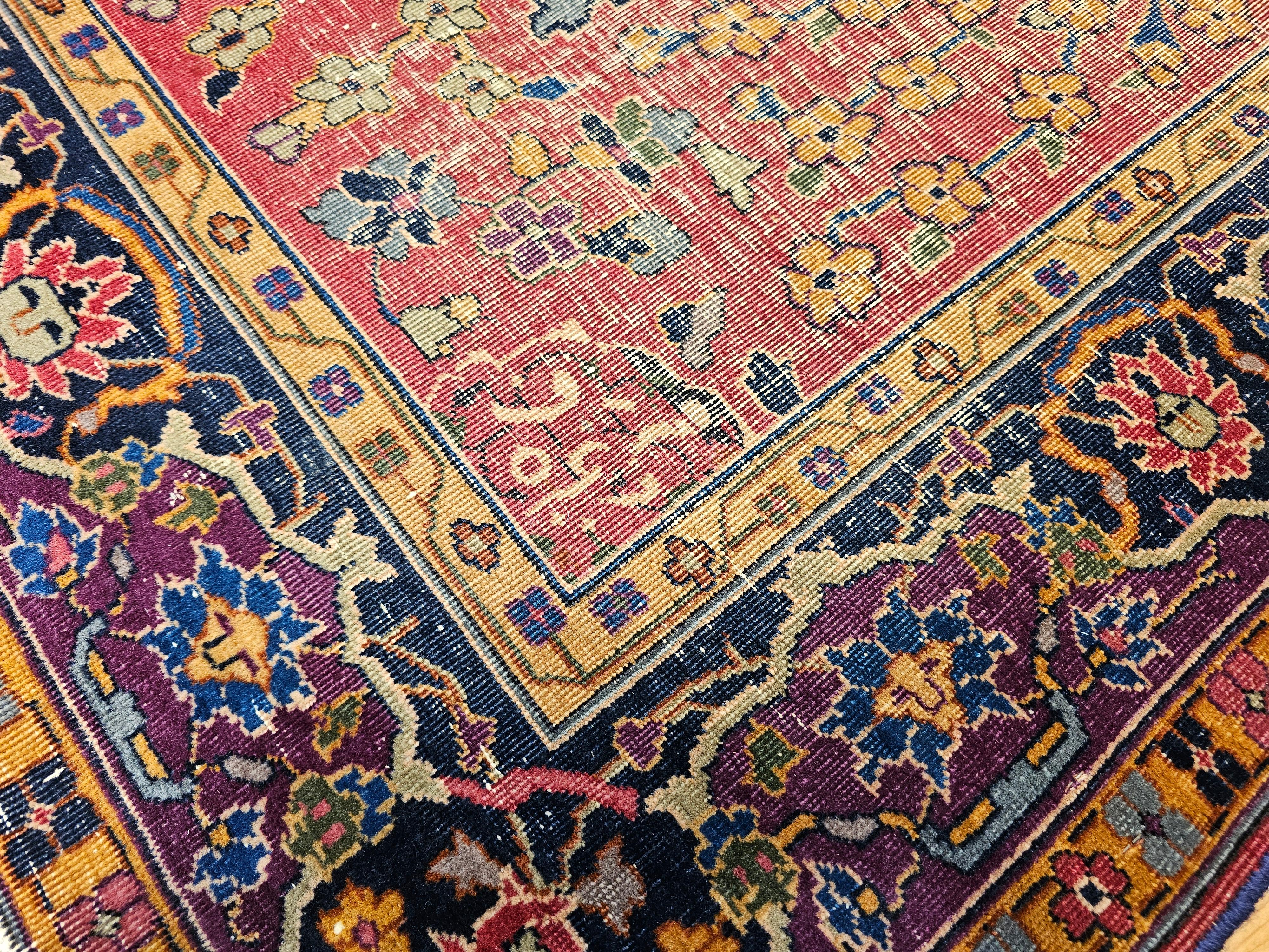 Early 19th Century Square Size Agra Rug in All Over Pattern For Sale 6