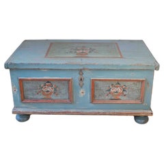 Early 19th-Century Alpine Painted Chest in Fir with Floral Decoration