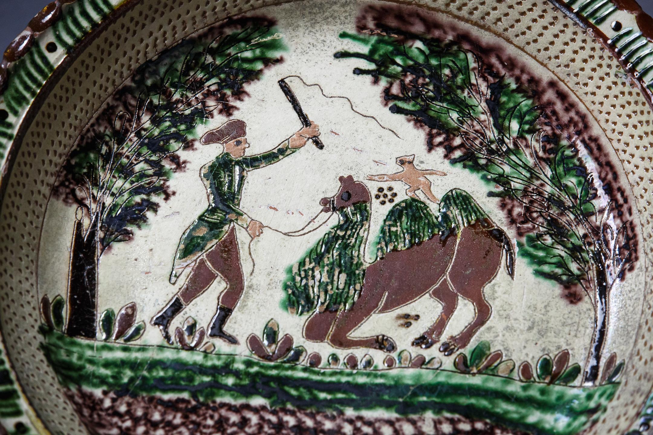 Early 19th Century Alsace Slipware Plate In Good Condition For Sale In Pease pottage, West Sussex