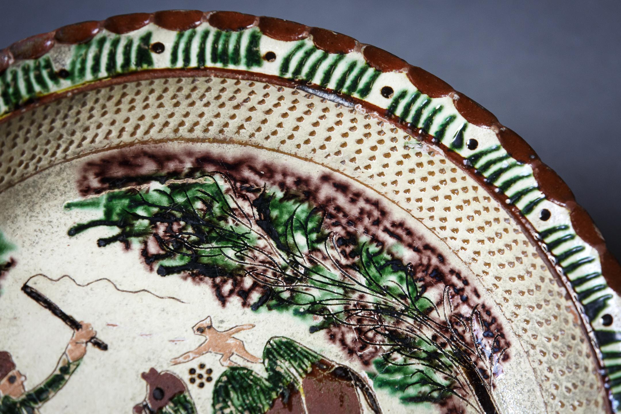Early 19th Century Alsace Slipware Plate For Sale 2