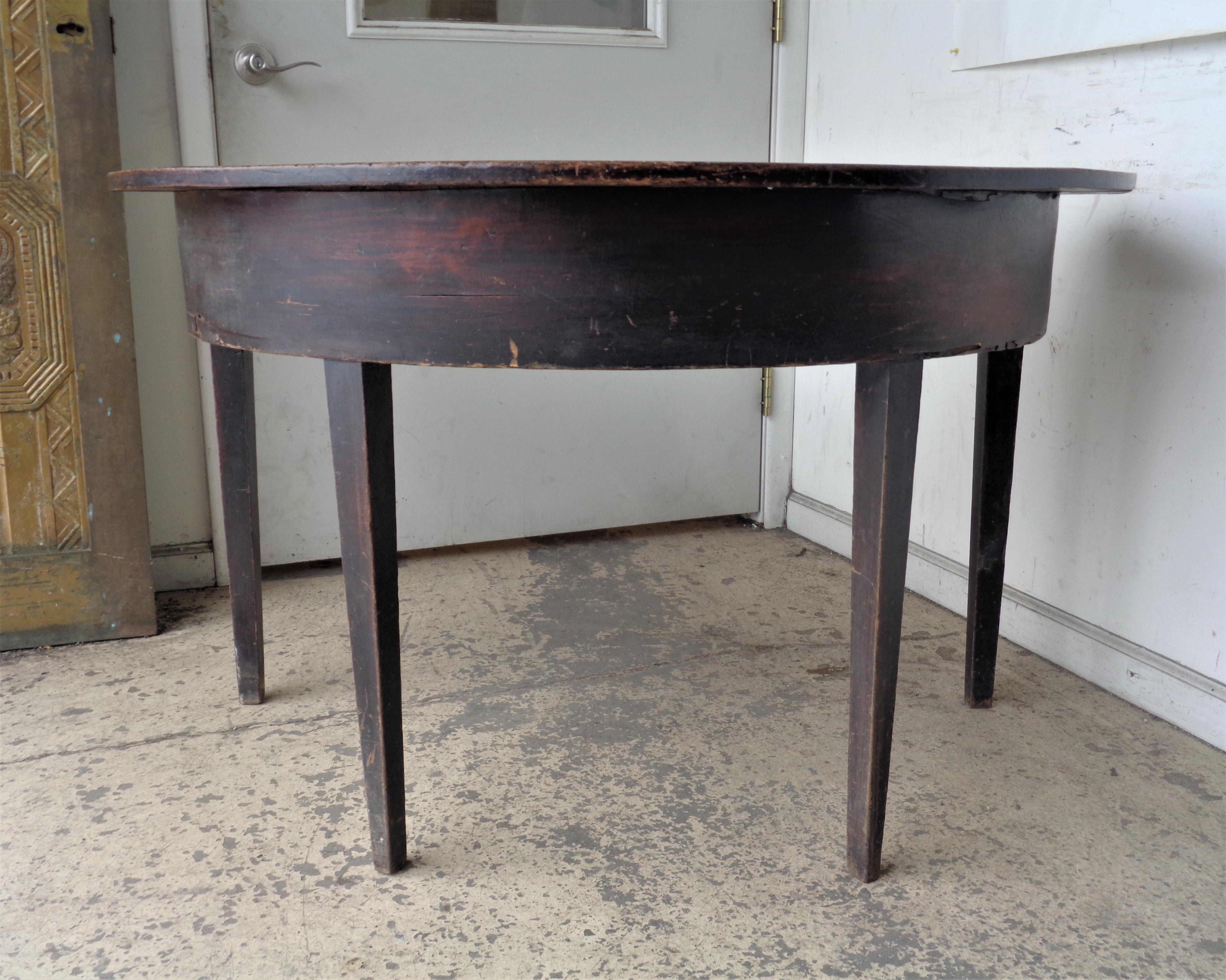 Early 19th Century American Country Demilune Table  For Sale 7
