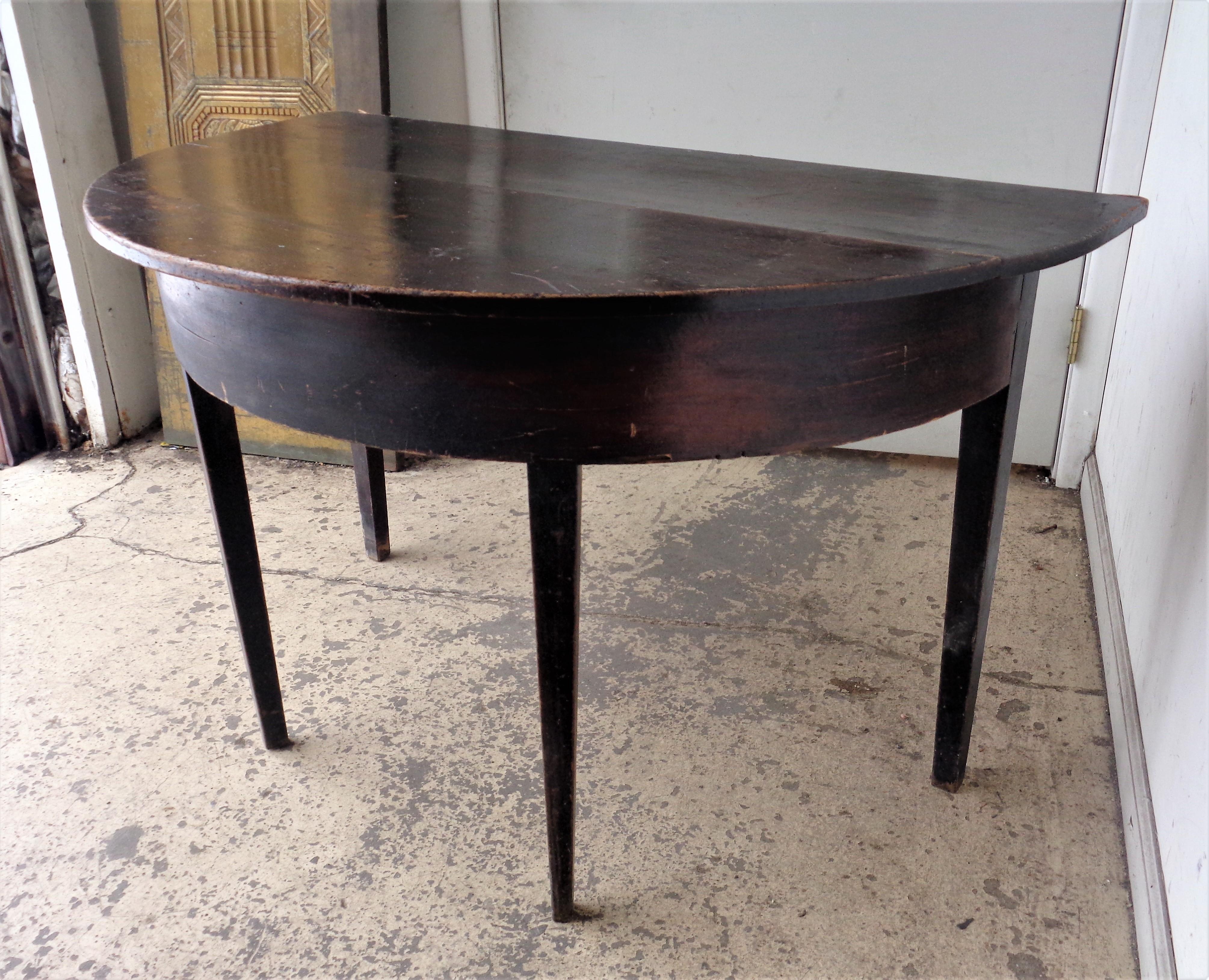 Early 19th Century American Country Demilune Table  For Sale 8