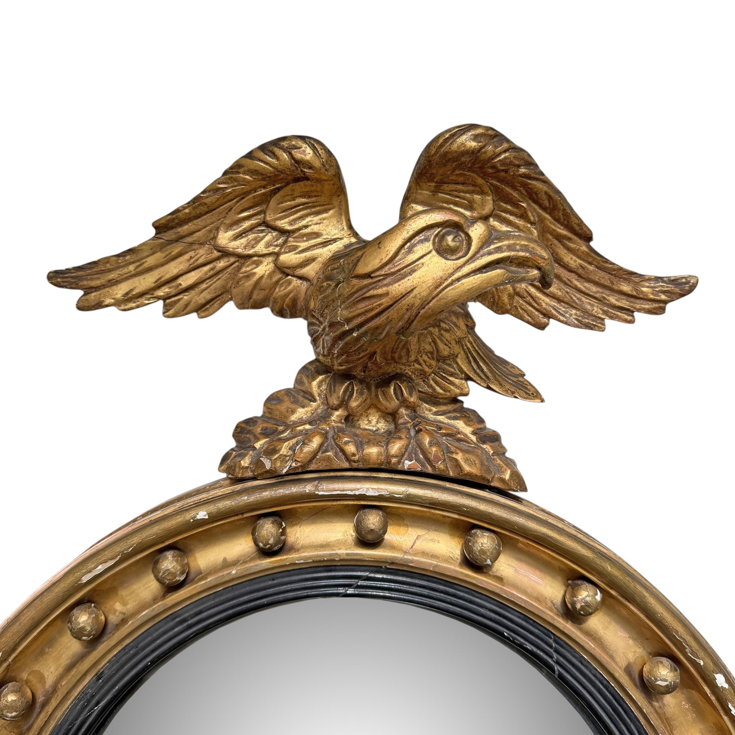 Early 19th Century American Federal Convex Mirror For Sale 1