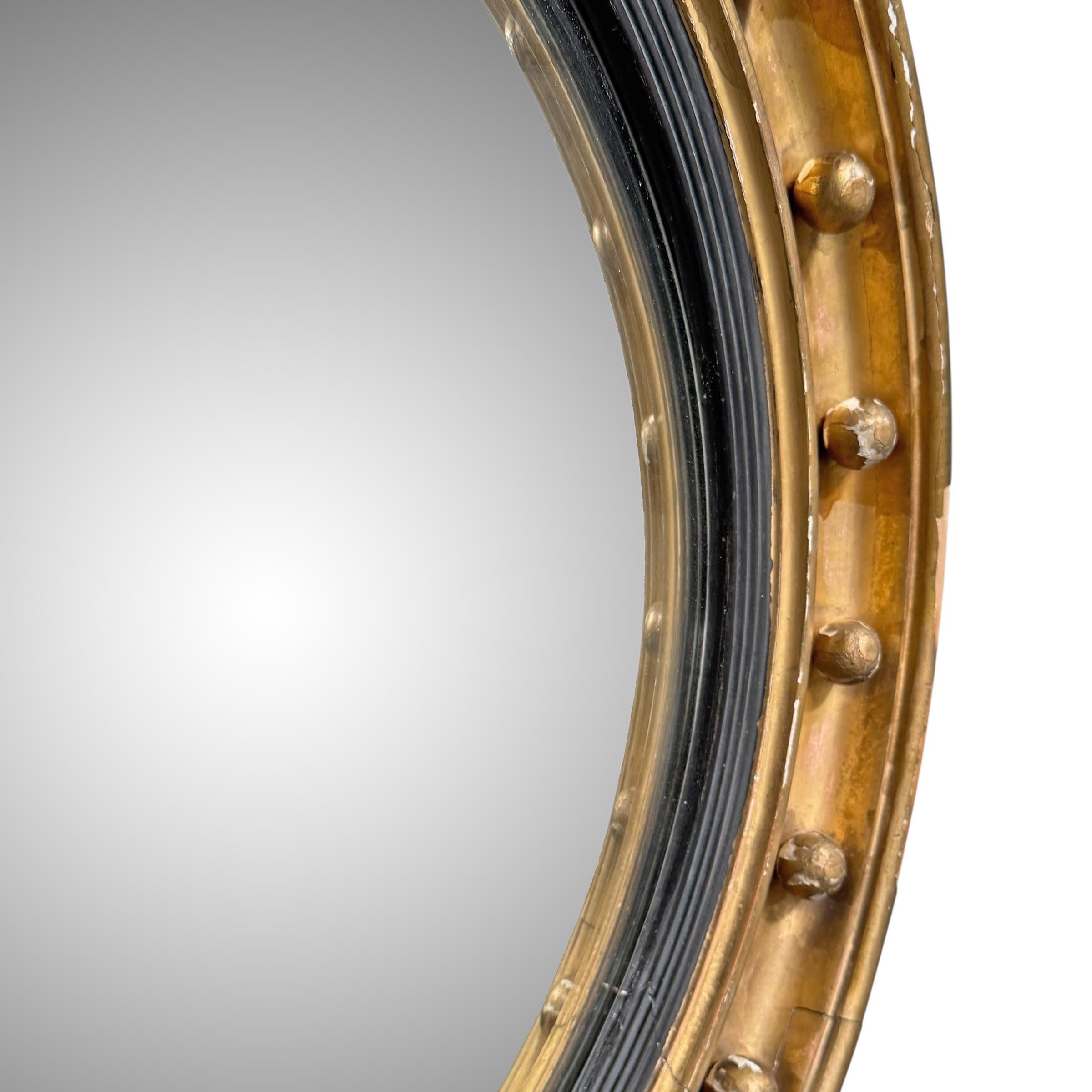 Early 19th Century American Federal Convex Mirror For Sale 2