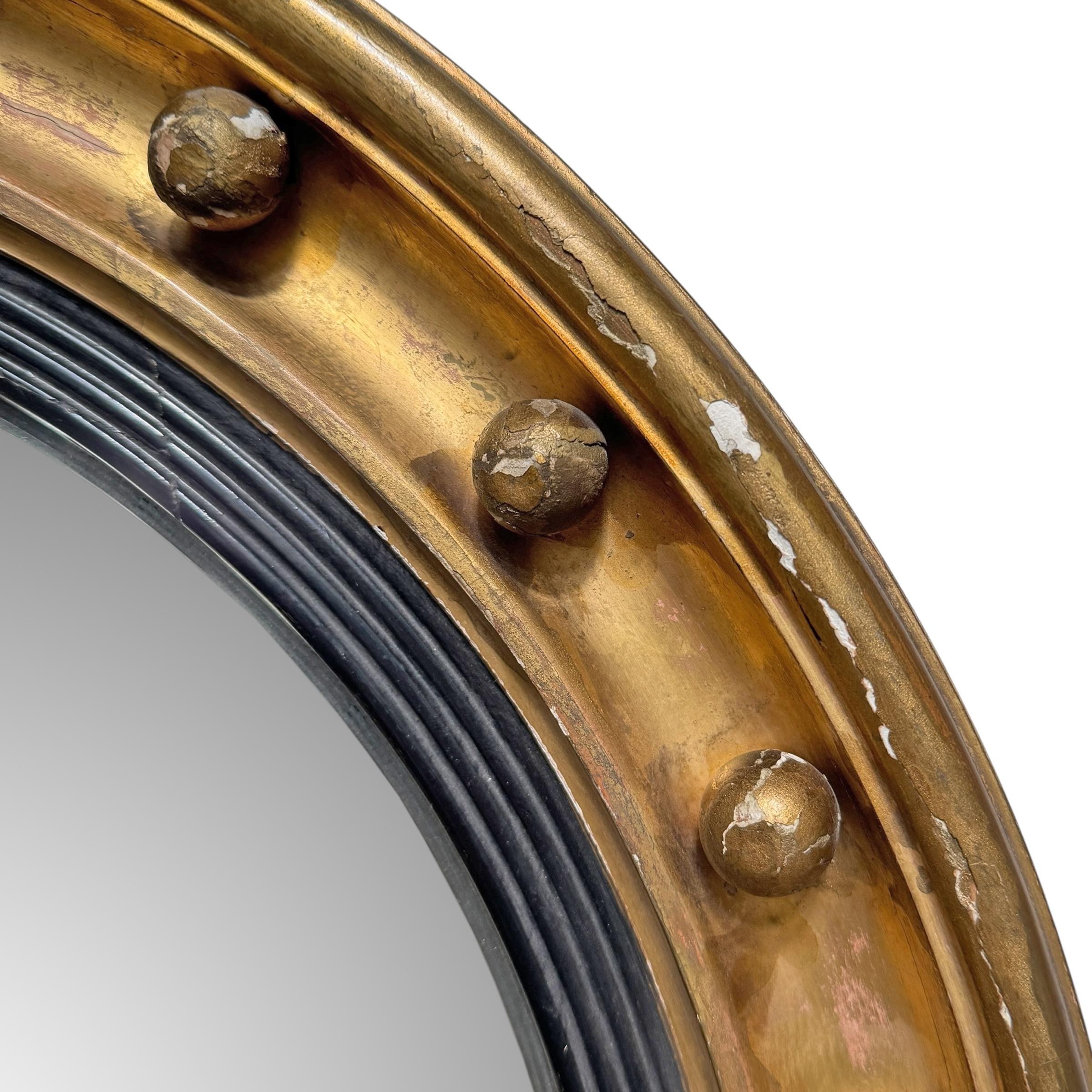 Early 19th Century American Federal Convex Mirror For Sale 3