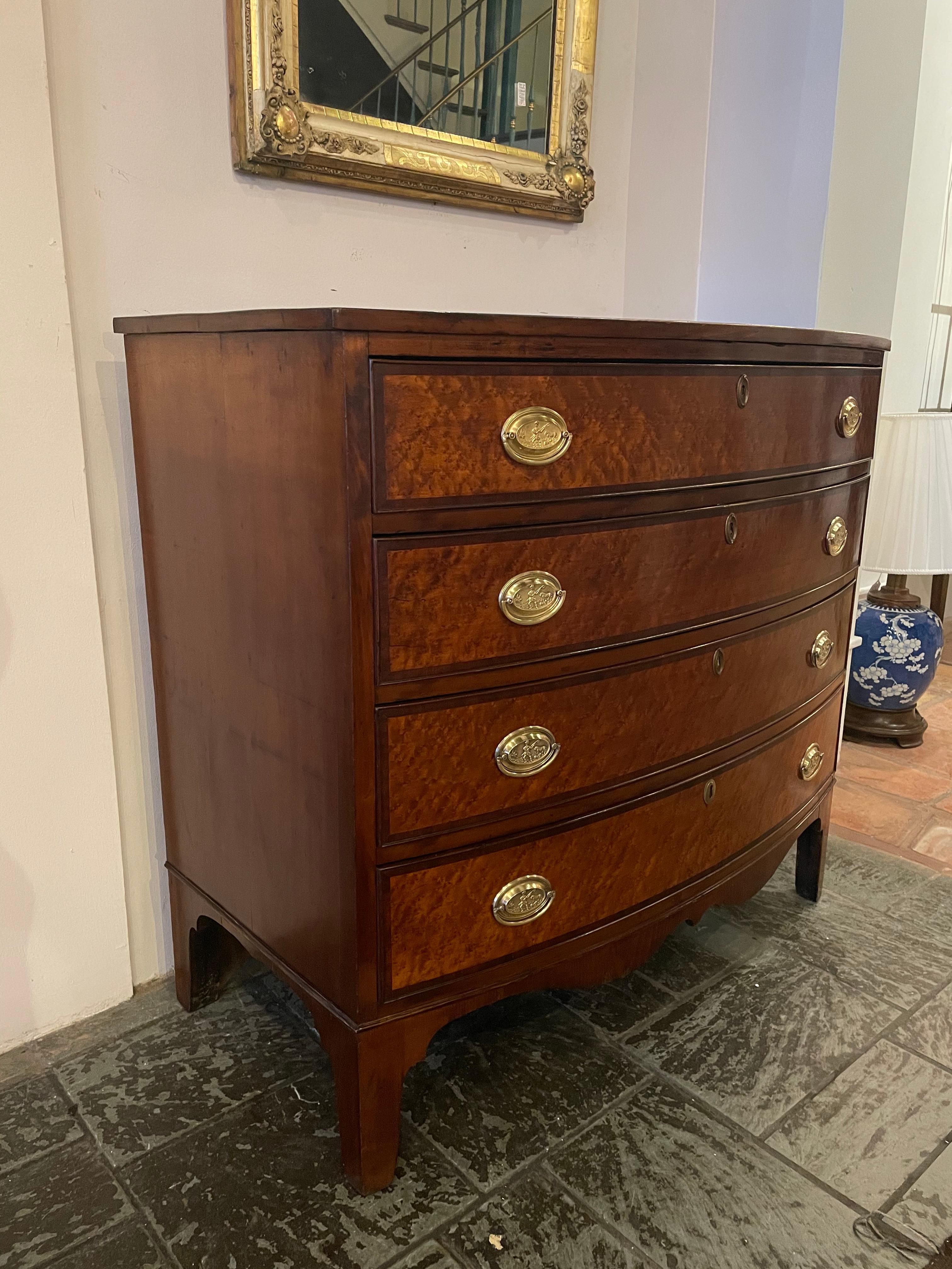 Early 19th Century American Figured Mahogany Bow Front Chest For Sale 1