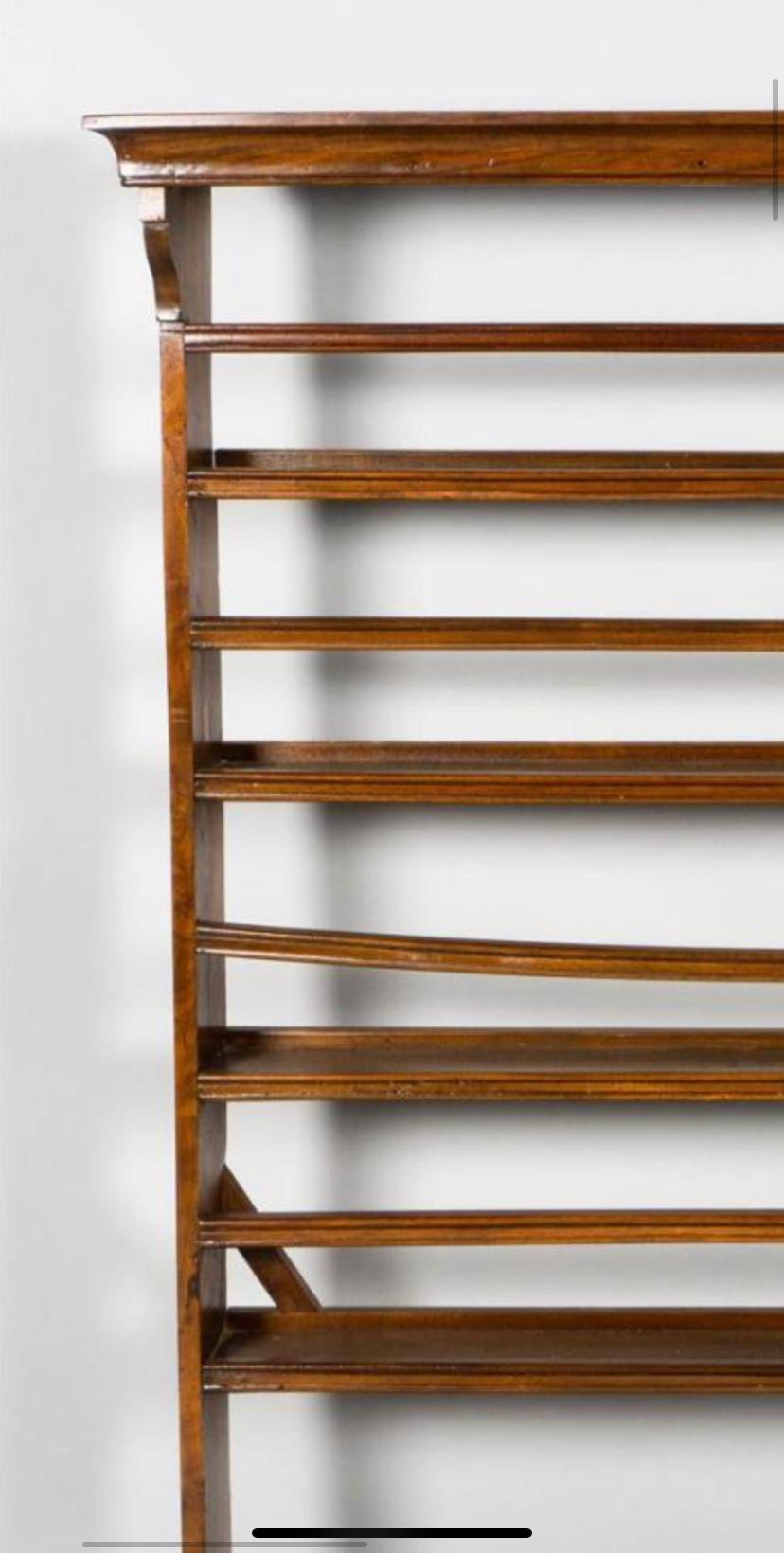 Early 19th Century American mahogany plate rack with two drawers
United State, circa 1820
Measures: 54