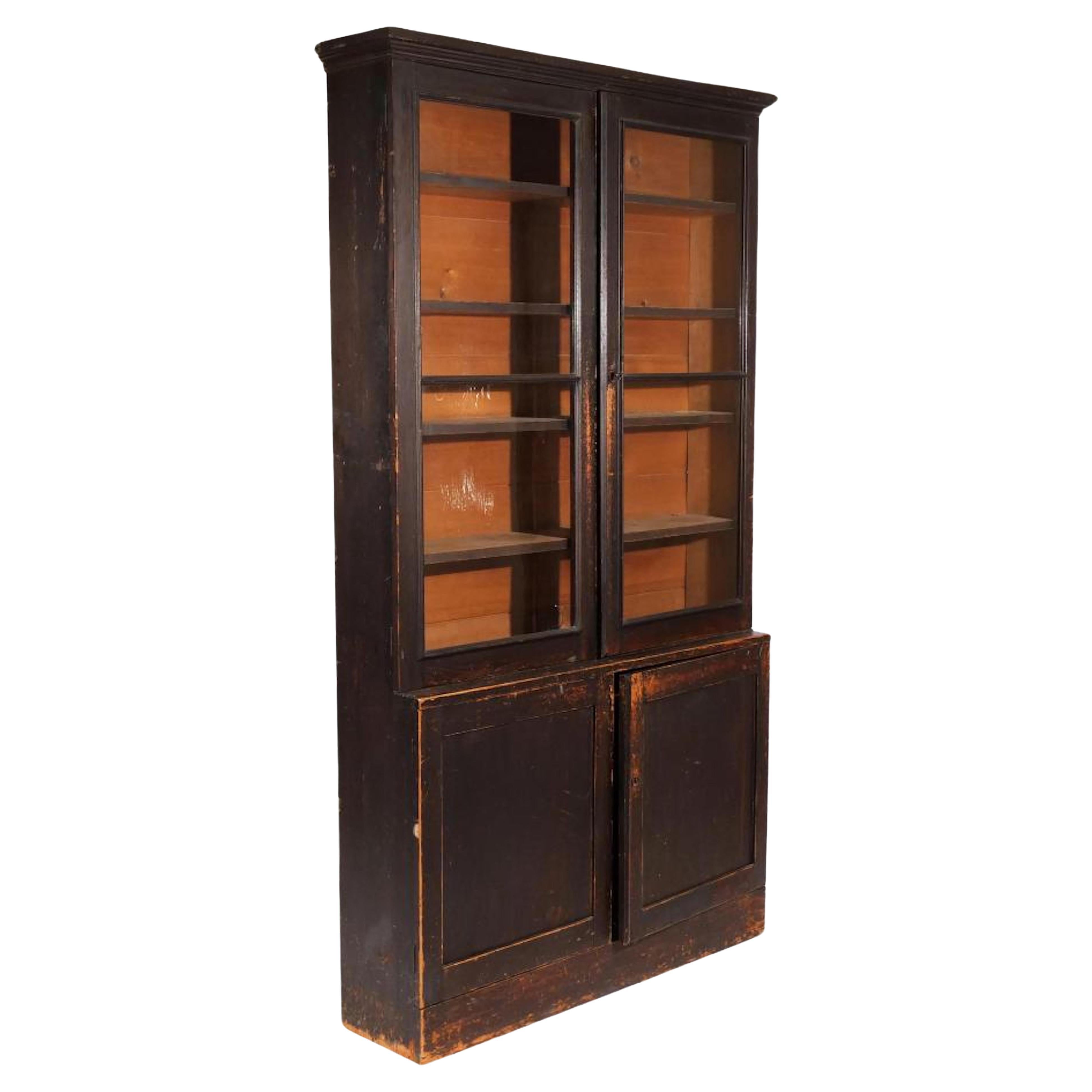 Early 19th Century American Painted Bookcase For Sale