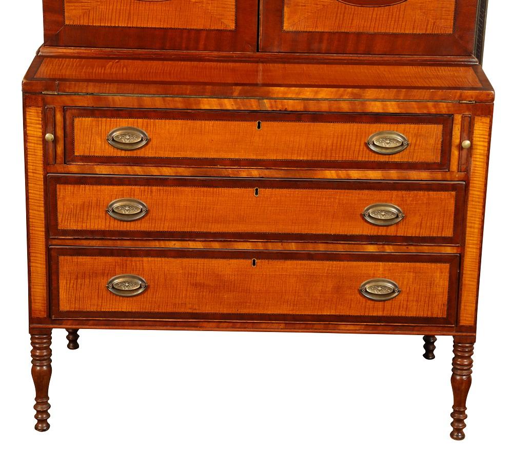 Early 19th Century American Sheraton 2 Part Secretary of Mahogany & Tiger Maple For Sale 4