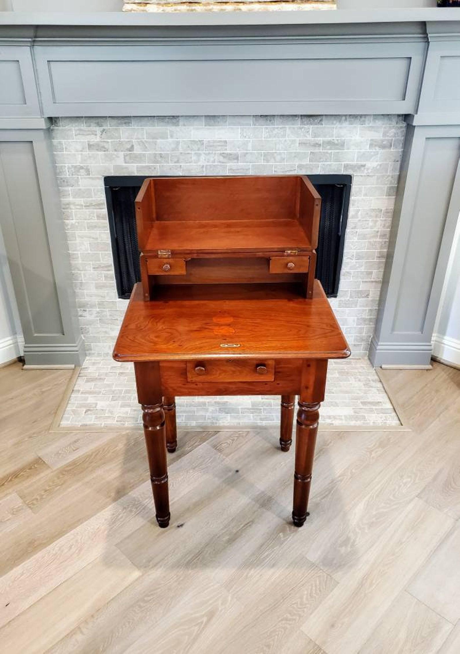 Federal Early 19th Century American Sheraton Mahogany Campaign Officers Desk For Sale