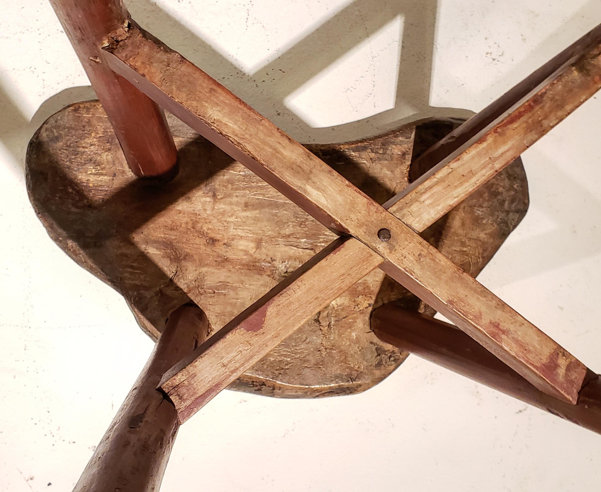 Early 19th Century American Stool in Old Red Wash For Sale 1