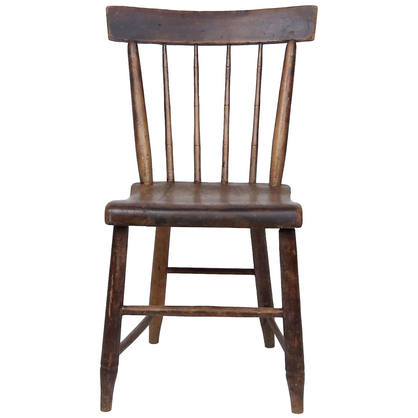 Amerikanischer Windsor-Stuhl des frühen 19. Jahrhunderts
