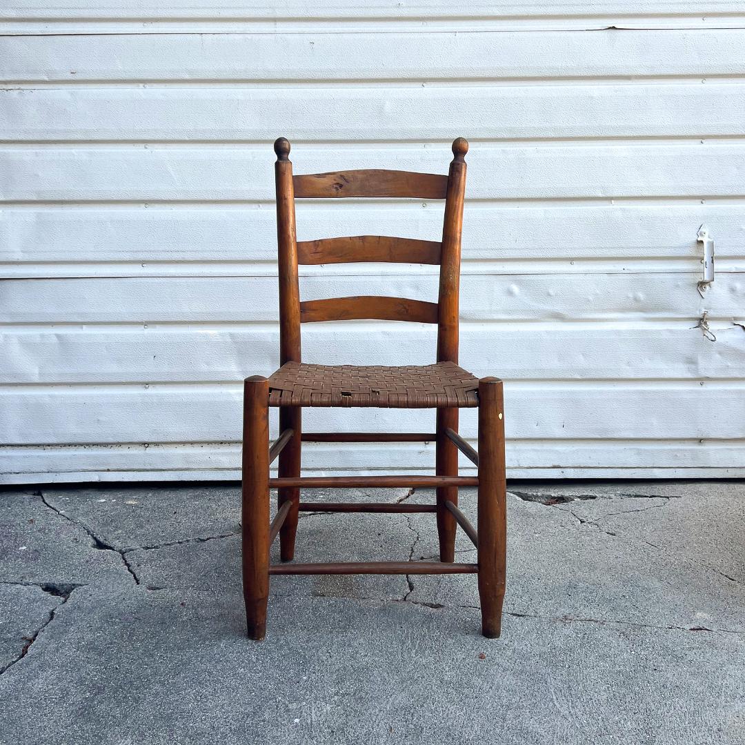 Early 19th Century Antique American Shaker Ladderback Dining Chairs, Set of 4 For Sale 1
