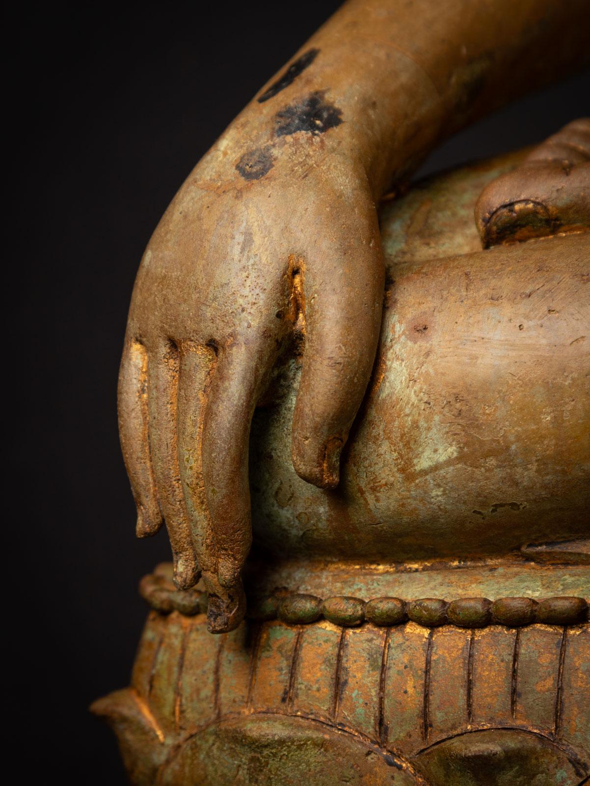 Antiker thailändischer Chiang Saen-Buddha aus Bronze aus Thailand aus dem frühen 19. Jahrhundert im Angebot 11