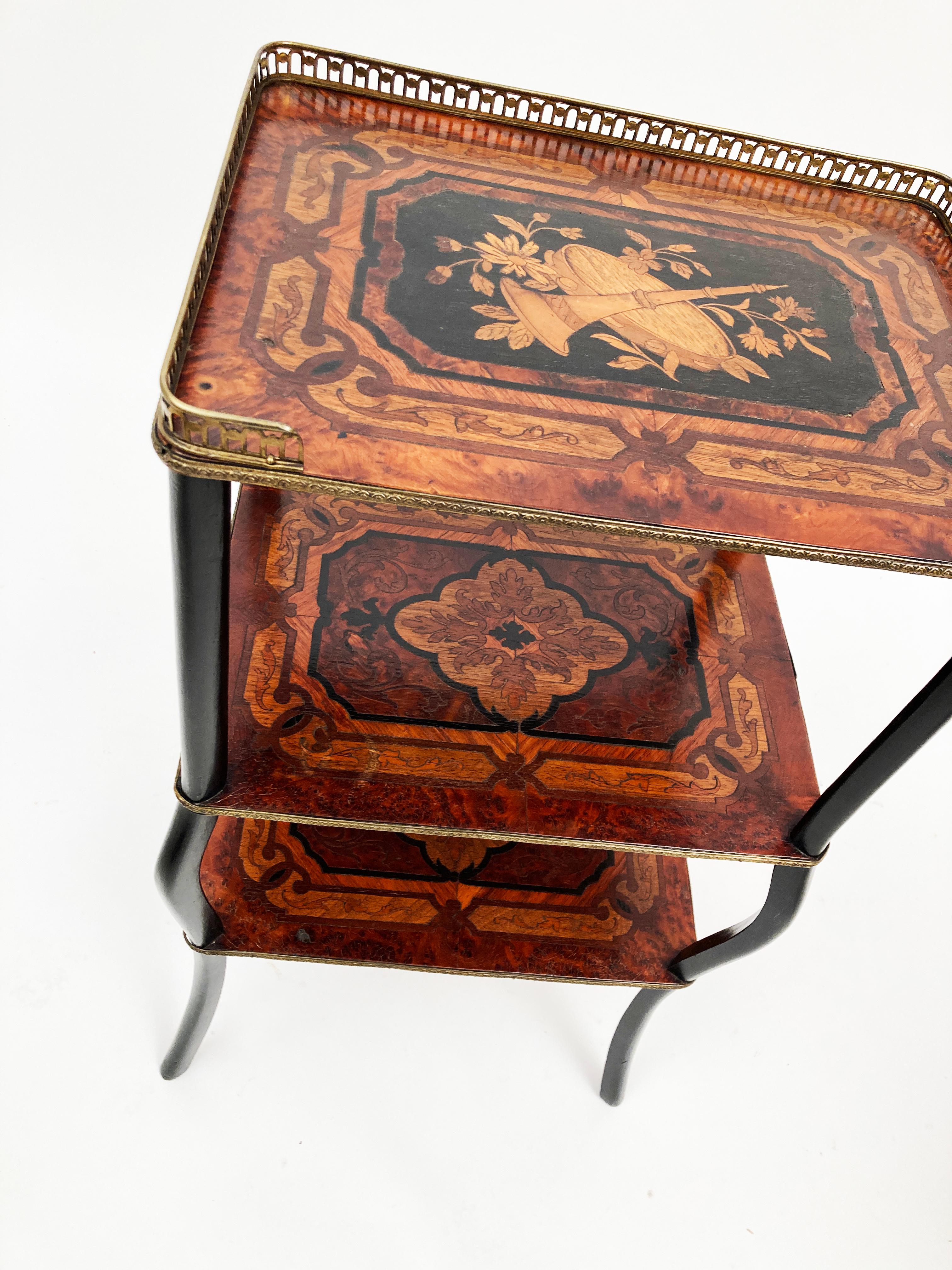 Early 19th Century Antique French Marquetry Inlaid 3-Tier Side Table In Good Condition For Sale In Louisville, KY