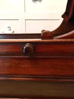 Early 19th Century Antique Mahogany Cradle, circa 1800