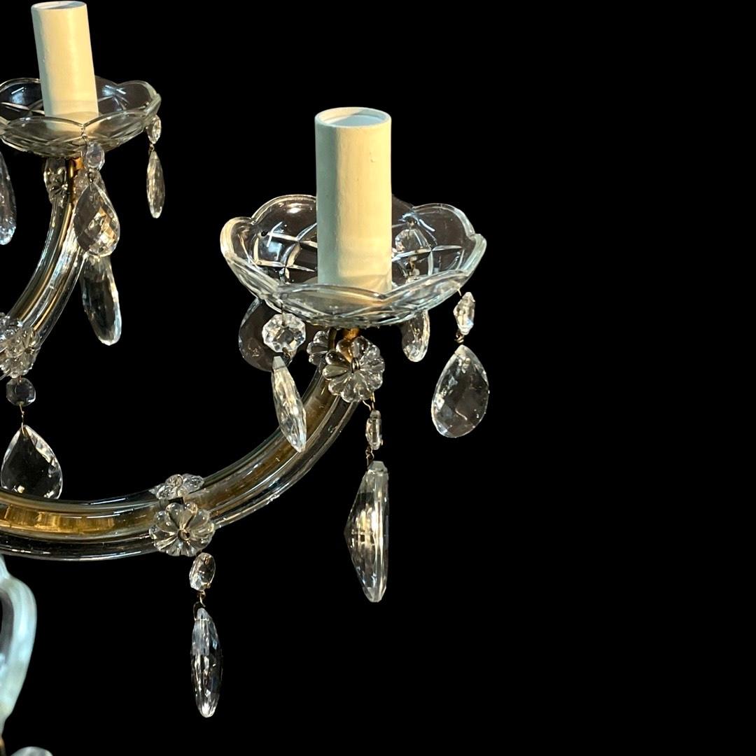 Early 19th Century Antique Maria Therese Chandelier In Good Condition For Sale In London, GB