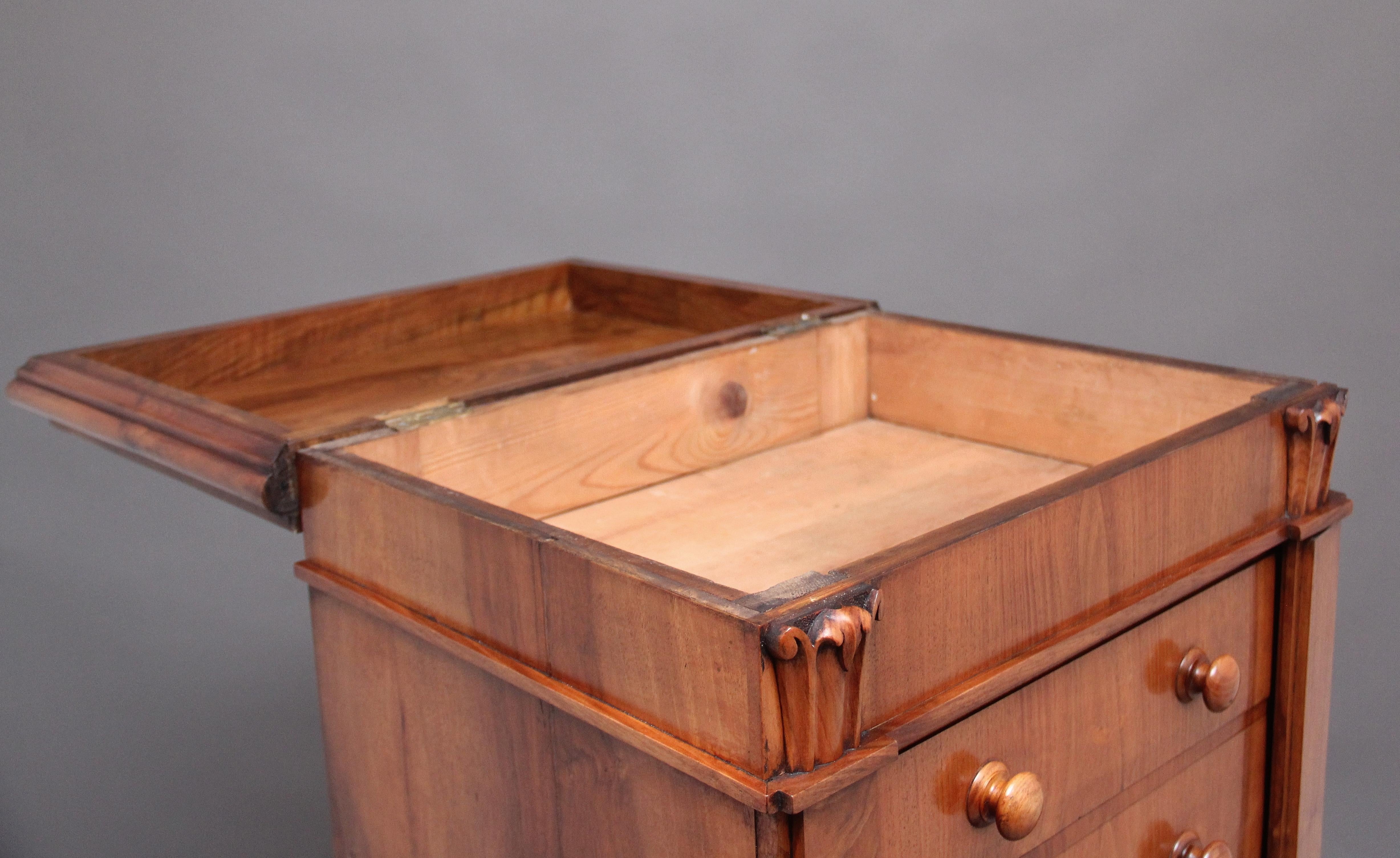 Early 19th Century antique Regency walnut Wellington chest For Sale 3