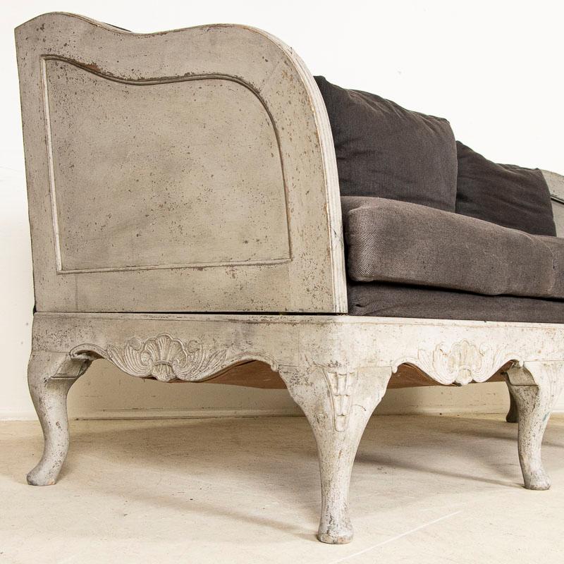 Early 19th Century Antique Swedish Rococo Gray Painted Sofa Bench For Sale 8