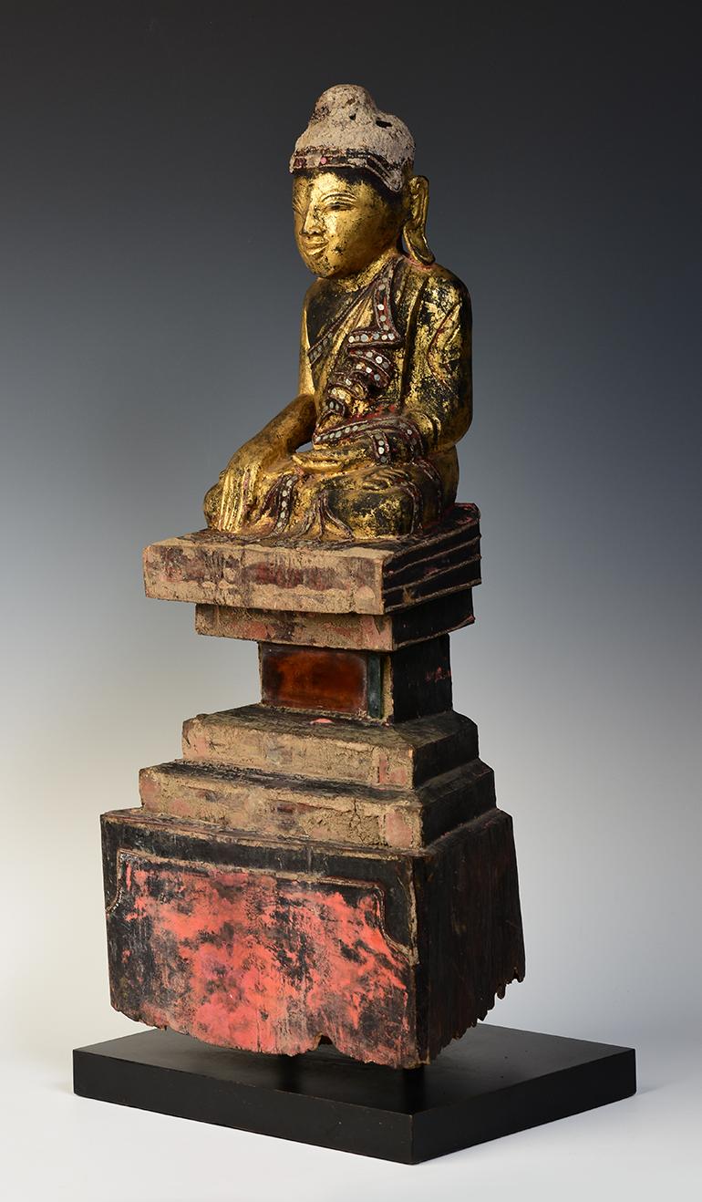  Early 19th Century, Antique Tai Yai Burmese Wooden Seated Buddha For Sale 2
