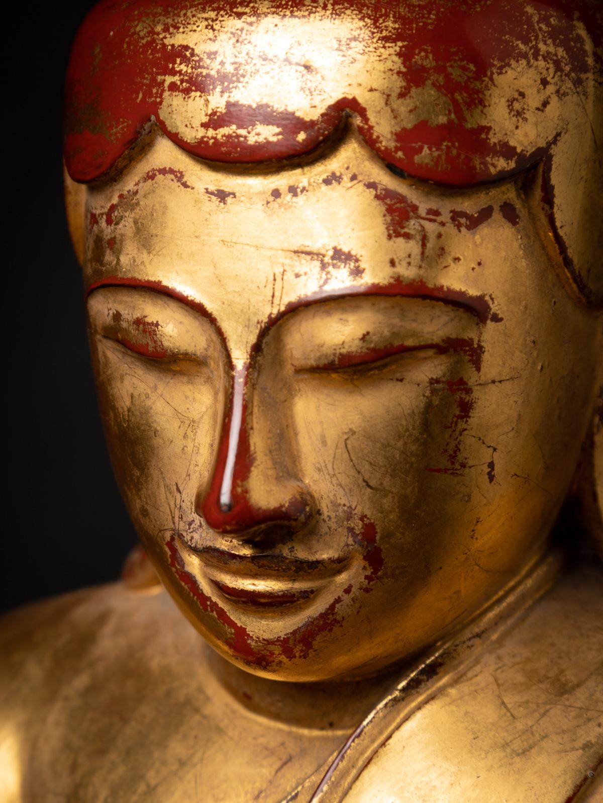 Antiguo Buda del Loto birmano de madera de principios del siglo XIX en Bhumisparsha Mudra en venta 11