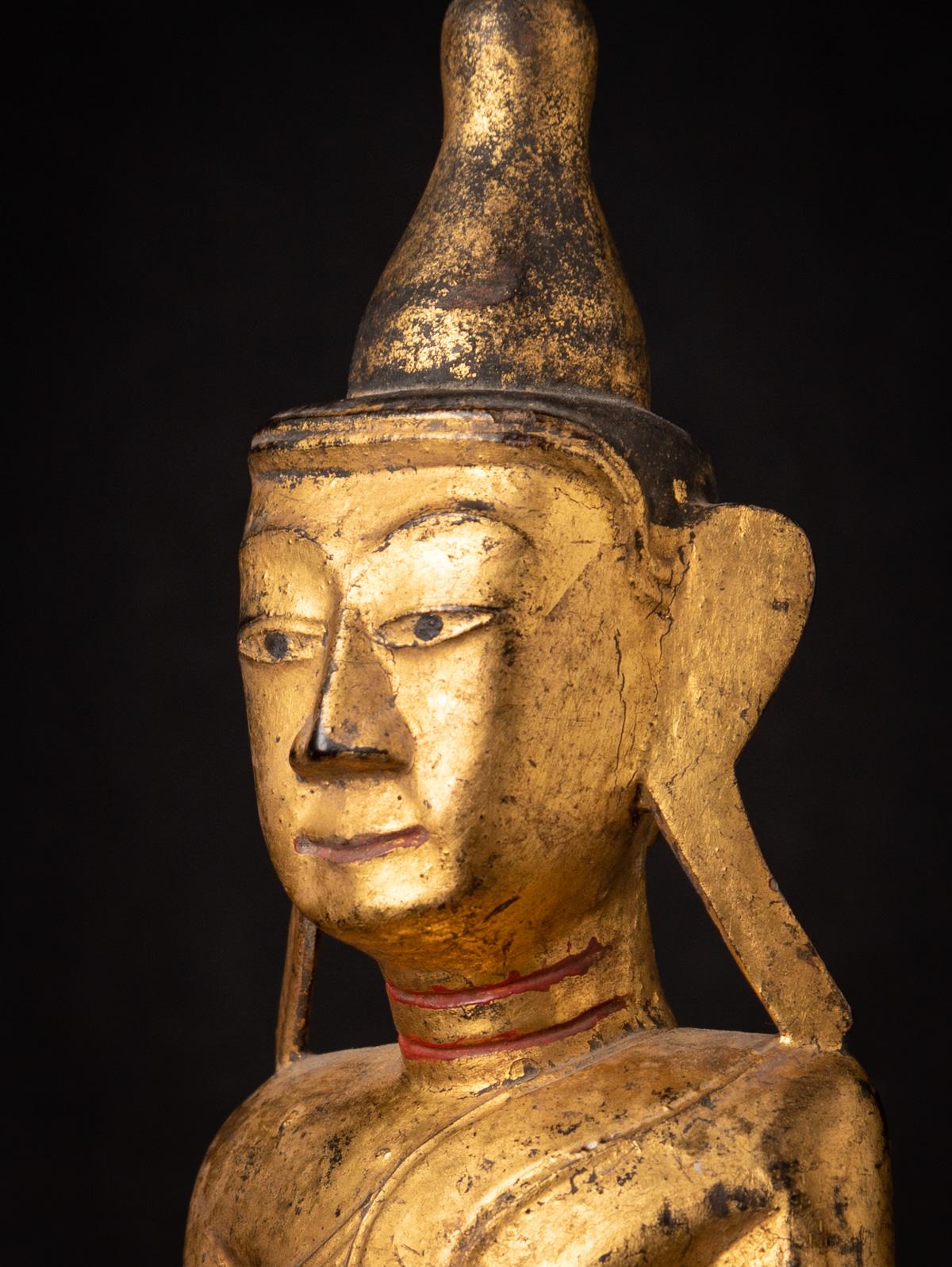 Début du 19ème siècle Statue de Bouddha Shan en bois de Birmanie en vente 8