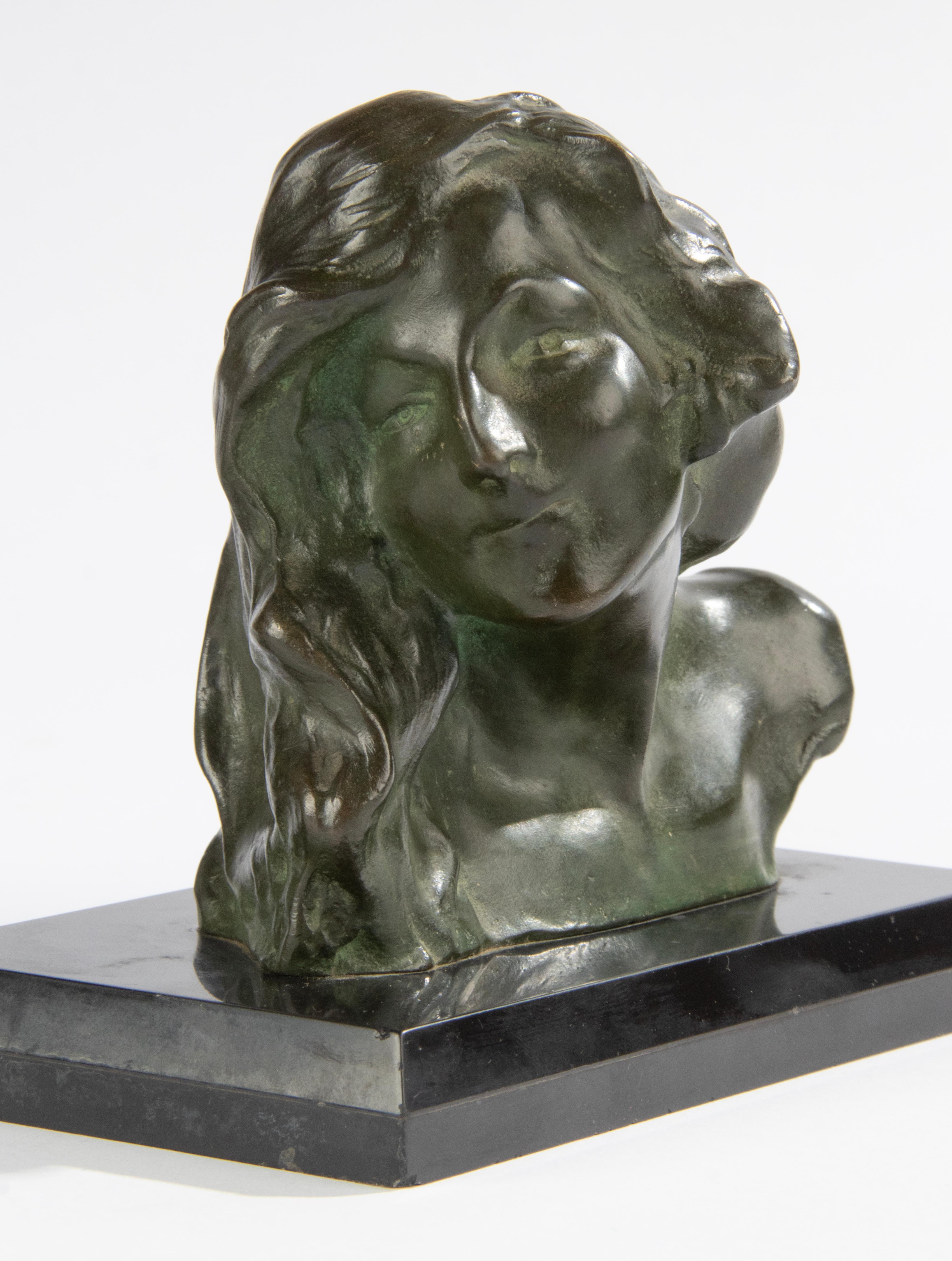 Bronze Serre-livres/buste en bronze Art Nouveau du début du 19ème siècle - Jacques Marin en vente