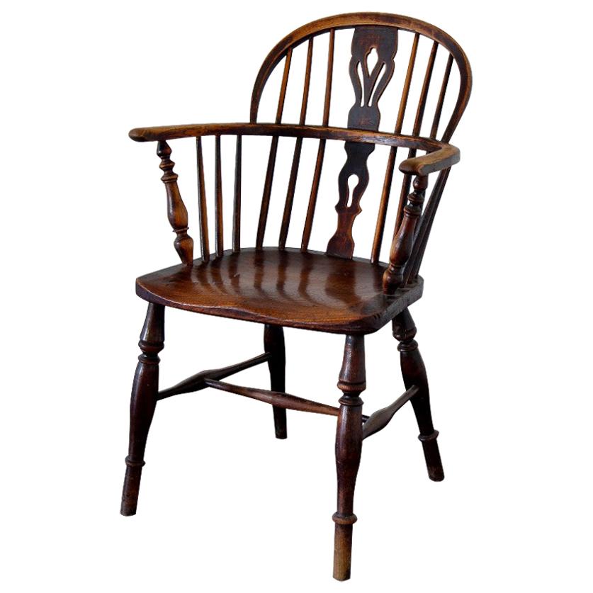 Early 19th Century Ash and Elm Windsor Back Chair