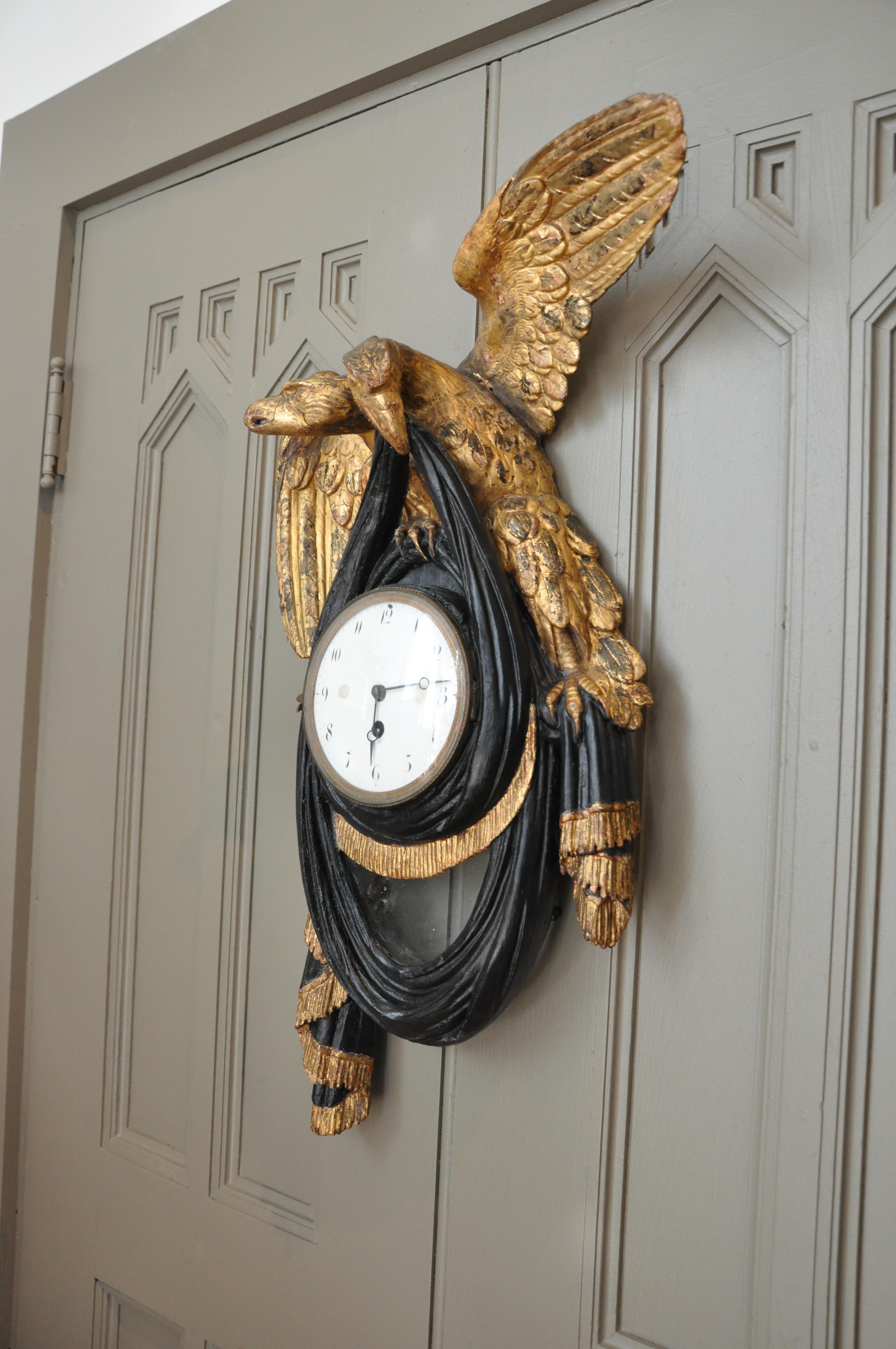 Early 19th Century Austrian Neoclassical Parcel Gilt Wooden Wall Clock In Fair Condition In Essex, MA