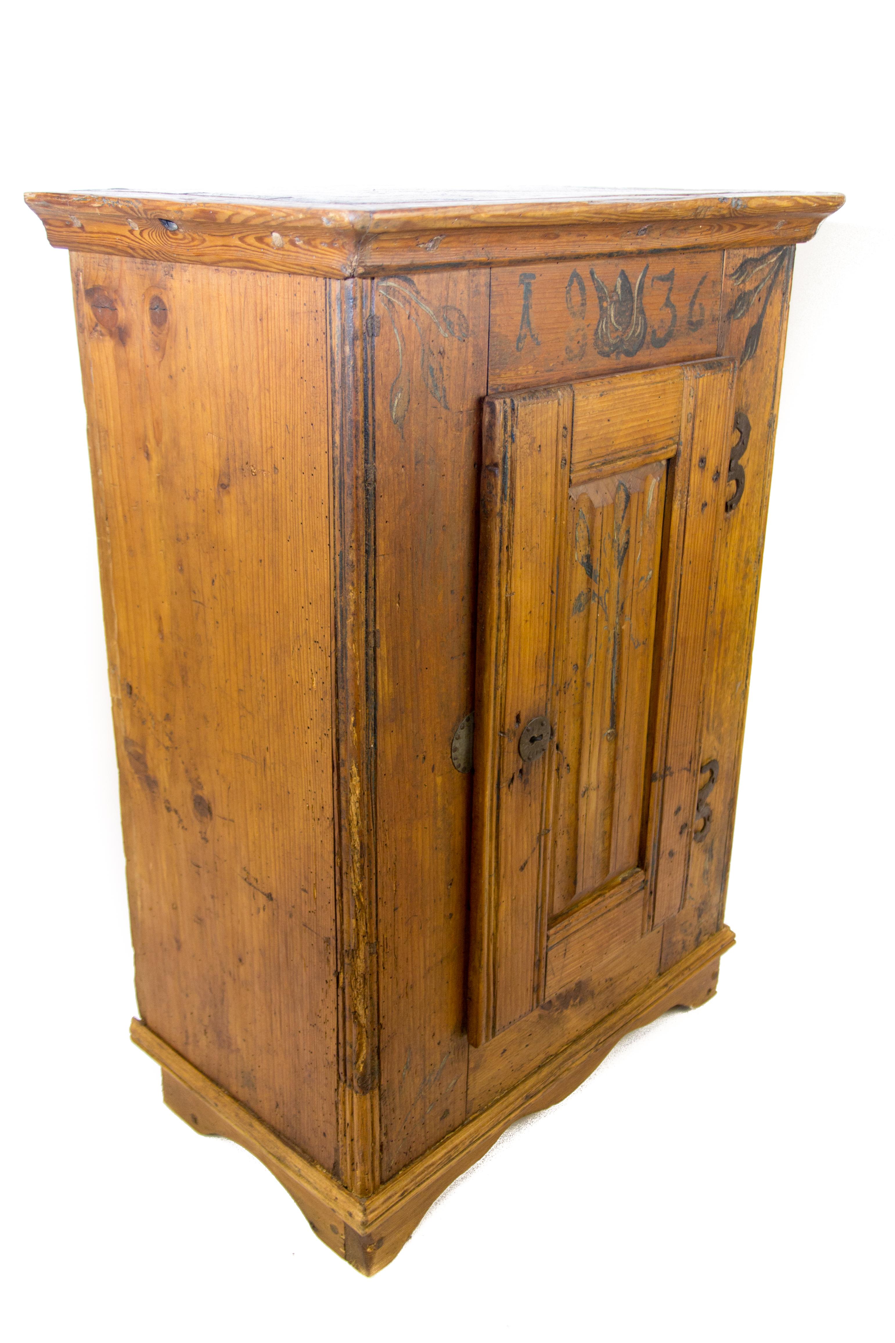 Country Early 19th Century Baltic Pine Cabinet