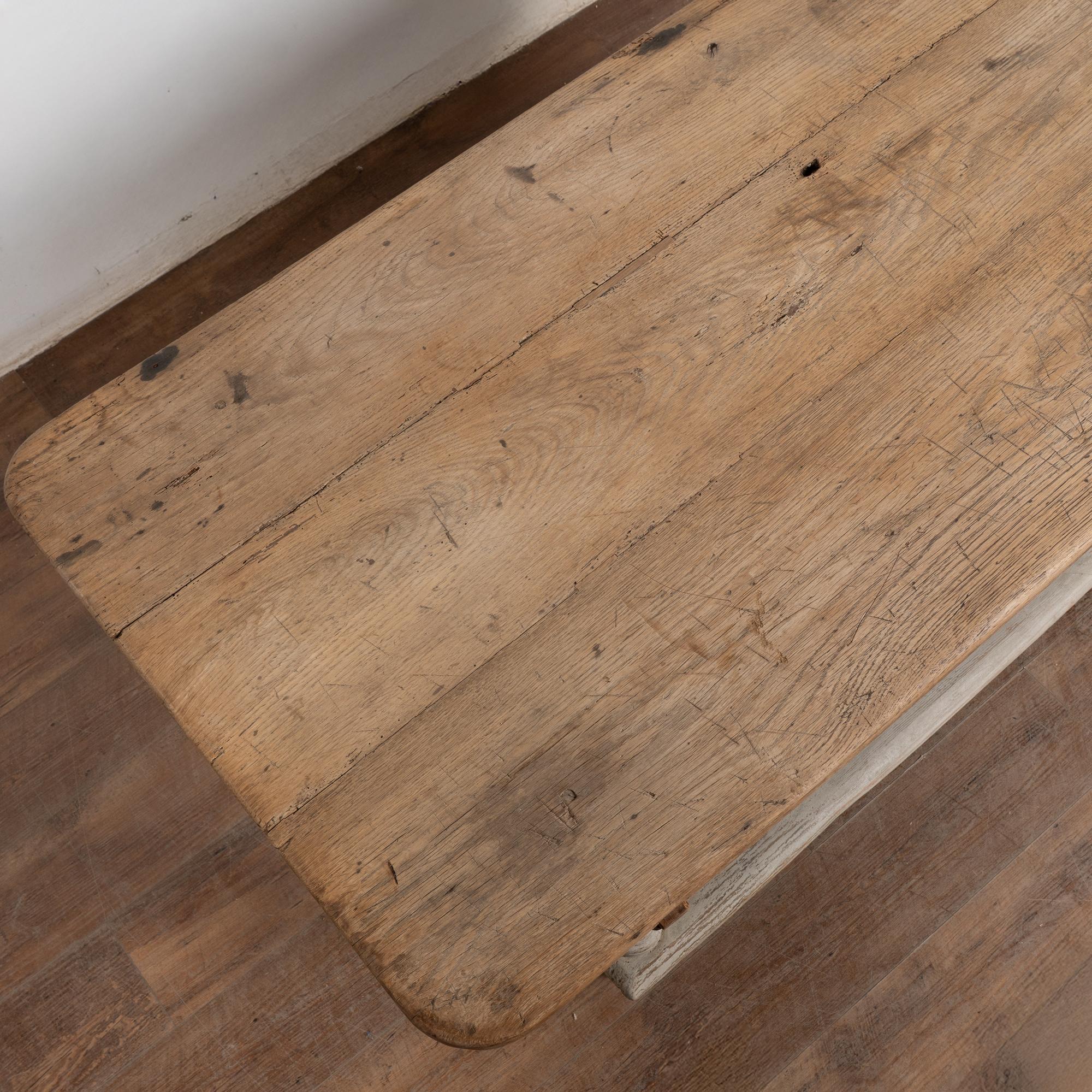 Early 19th Century Baroque Oak Work Table Refectory Table from Denmark For Sale 7